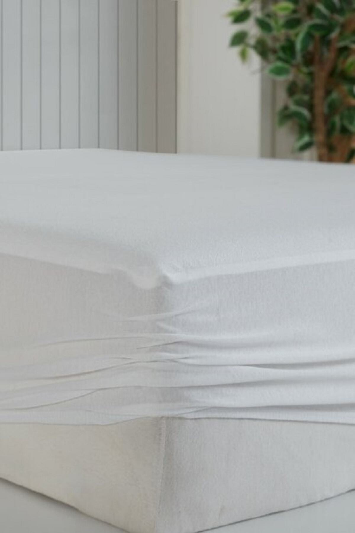 Cottonest Waterproof Fitted Mattress Protector - MALLTURK