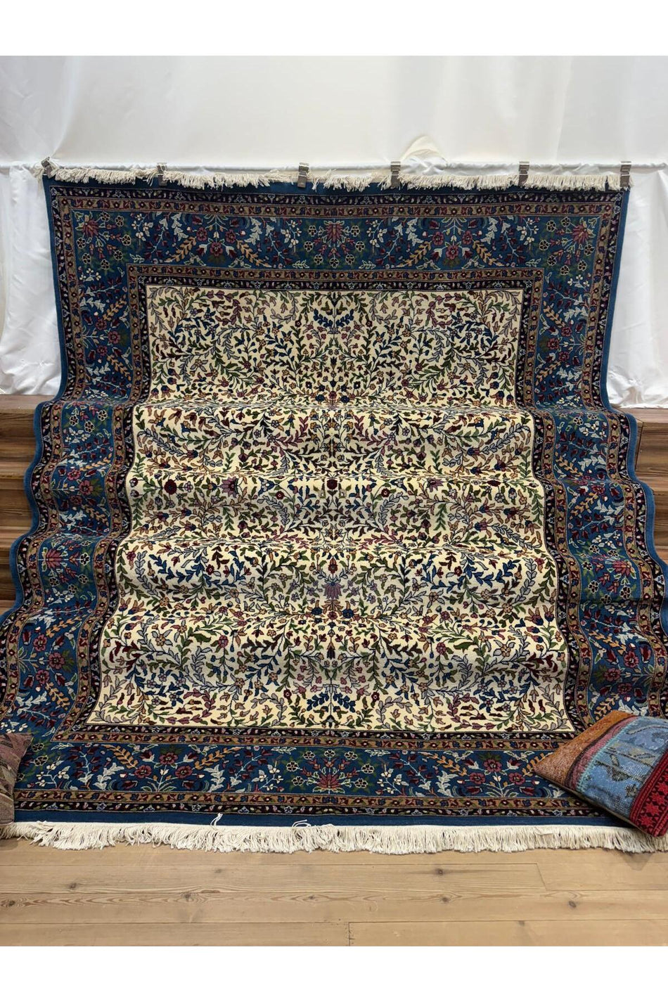 Sirvan Handwoven Bunyan Carpet - 239 x 298 - MALLTURK