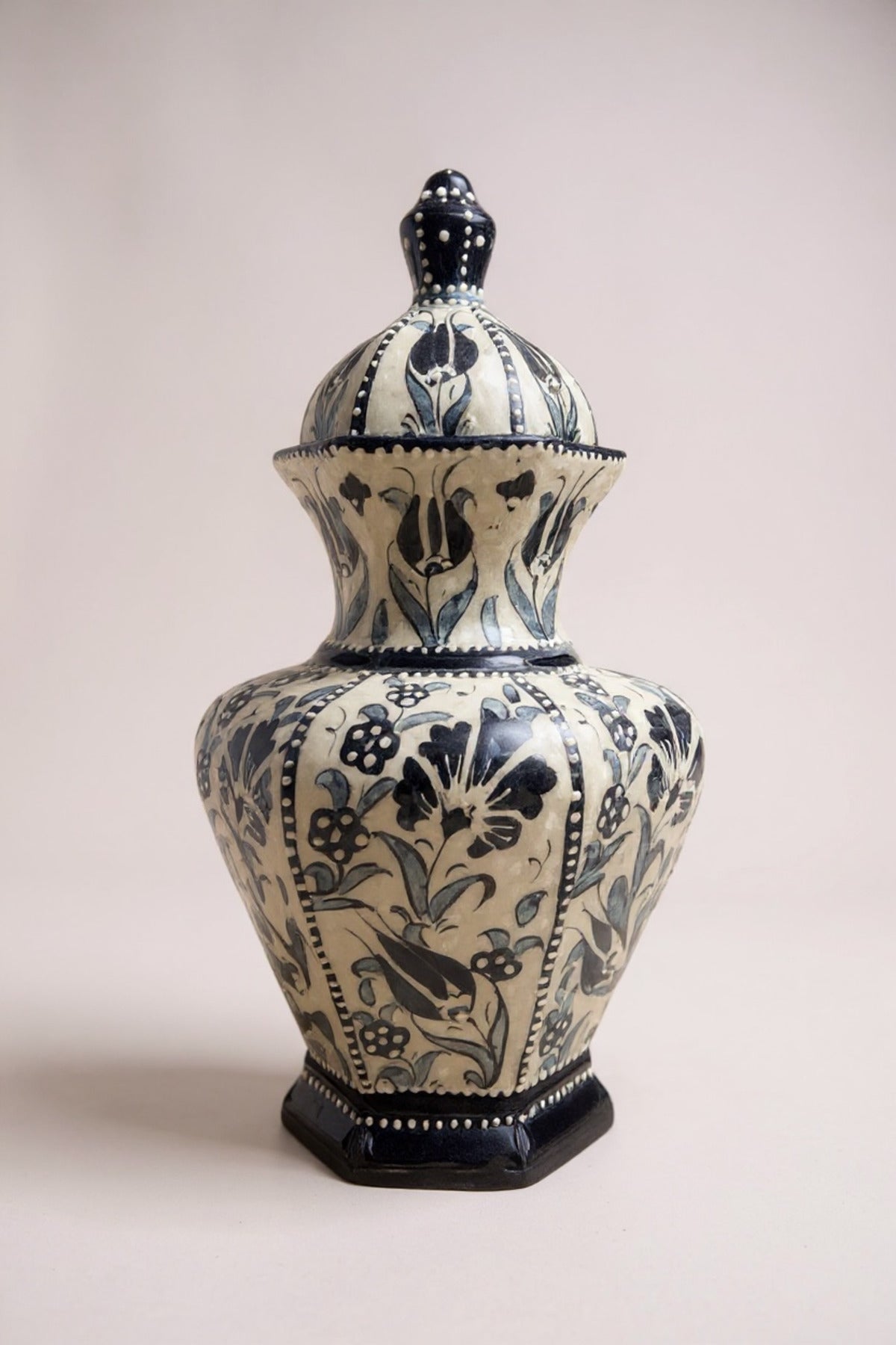 STORESZA Handmade 30cm Sable Craft Hexagonal Cube Ceramic Vase Dark Blue - MALLTURK