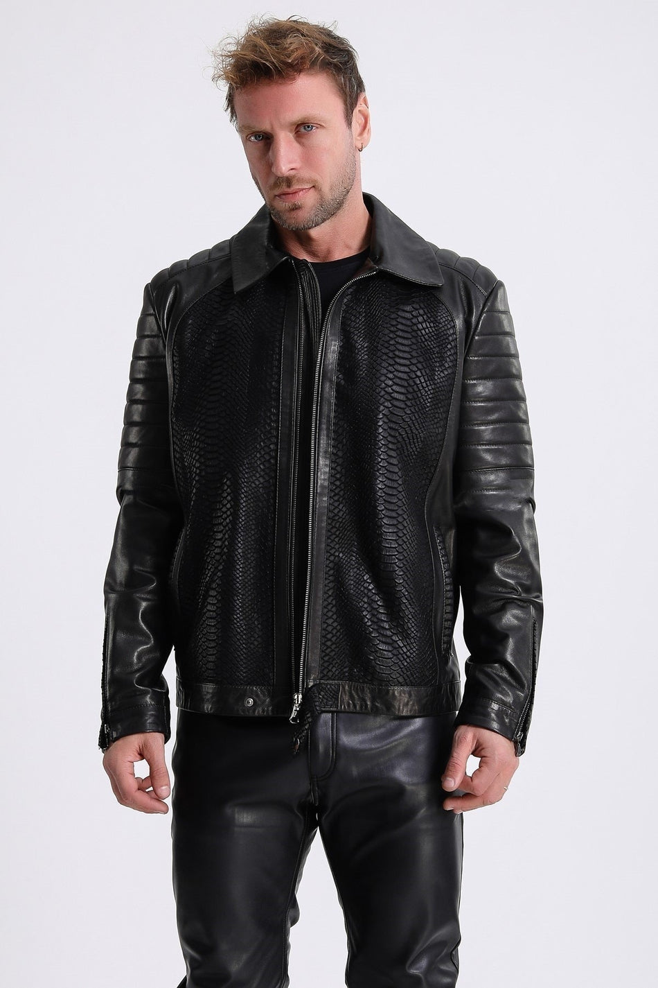 Veste en cuir végétal noir à motif crocodile Leather Club