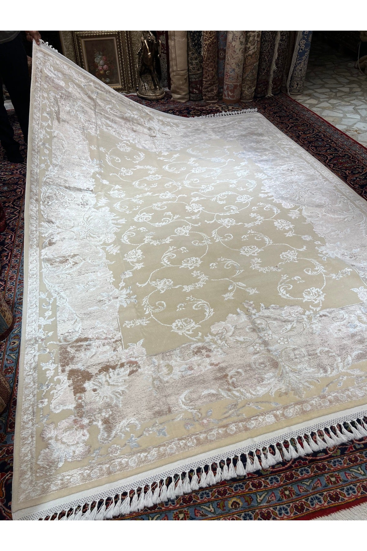 RD RAMAZAN DAG Hand Rug Art Hand-Woven Silk Blend Usak Rug Special Weave Size 300x200 - MALLTURK