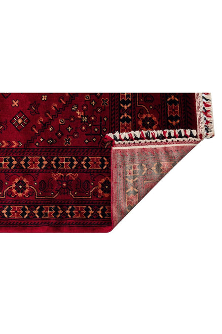 Eko Hali NOSTALGIA 961 Red, a special loom carpet shaped by the intensive hand labor of women from Usak. - MALLTURK