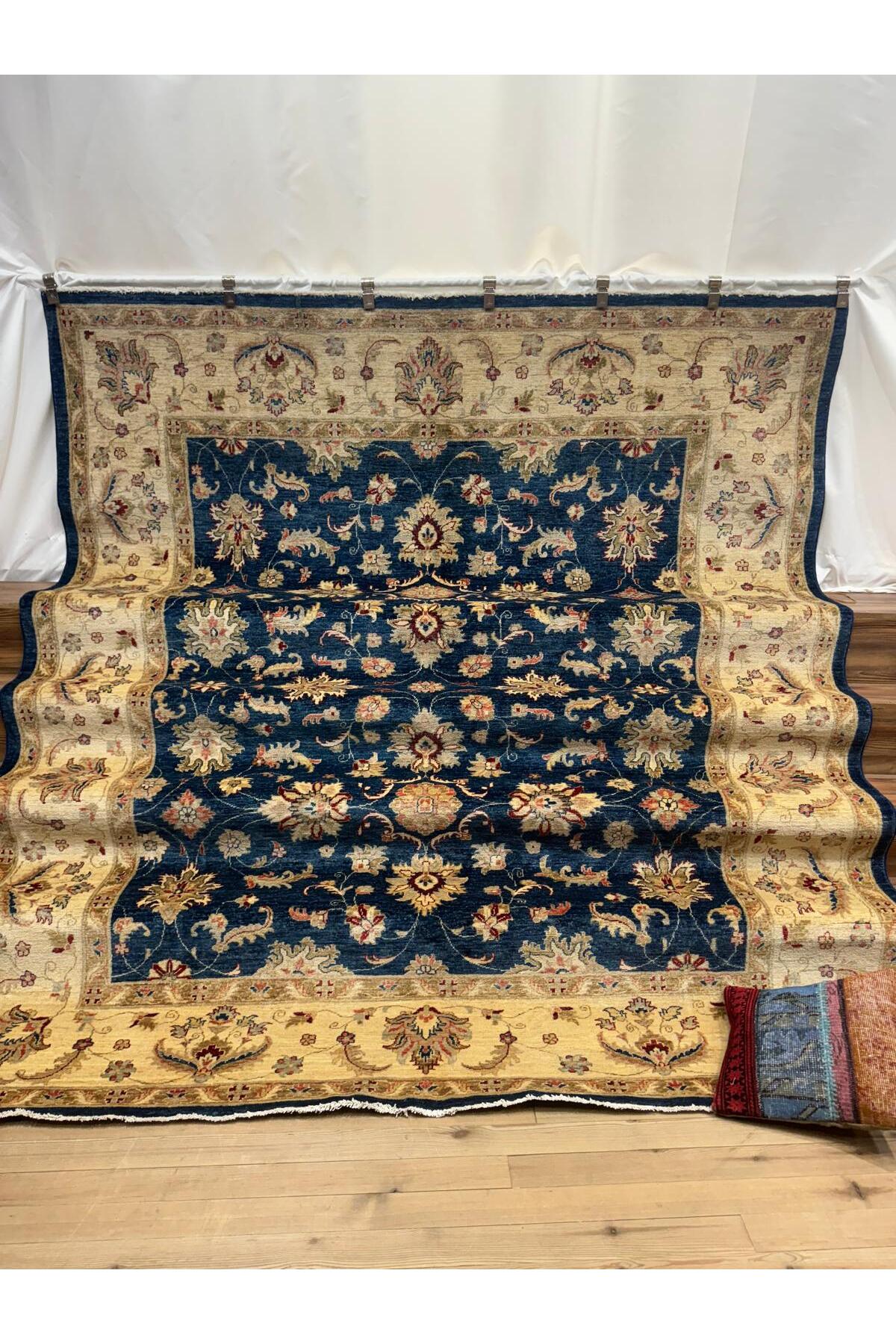 SIRVAN Rug Hand-Woven AFGAN Usak Rug - 250 x 300 - MALLTURK