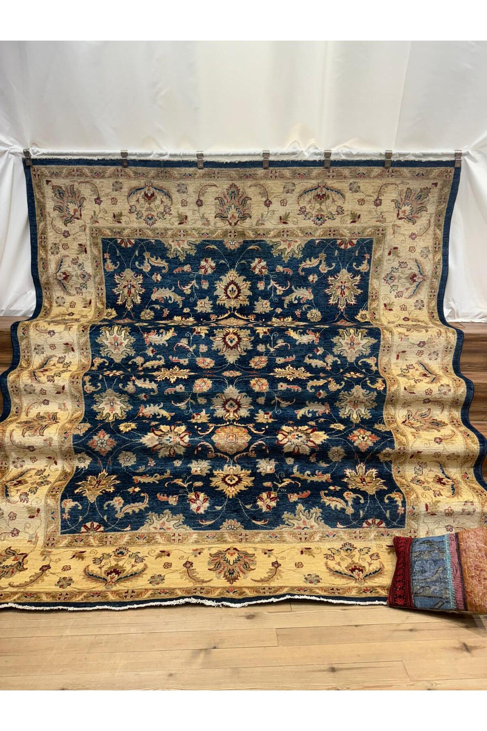 SIRVAN Rug Hand-Woven AFGAN Usak Rug - 250 x 300 - MALLTURK