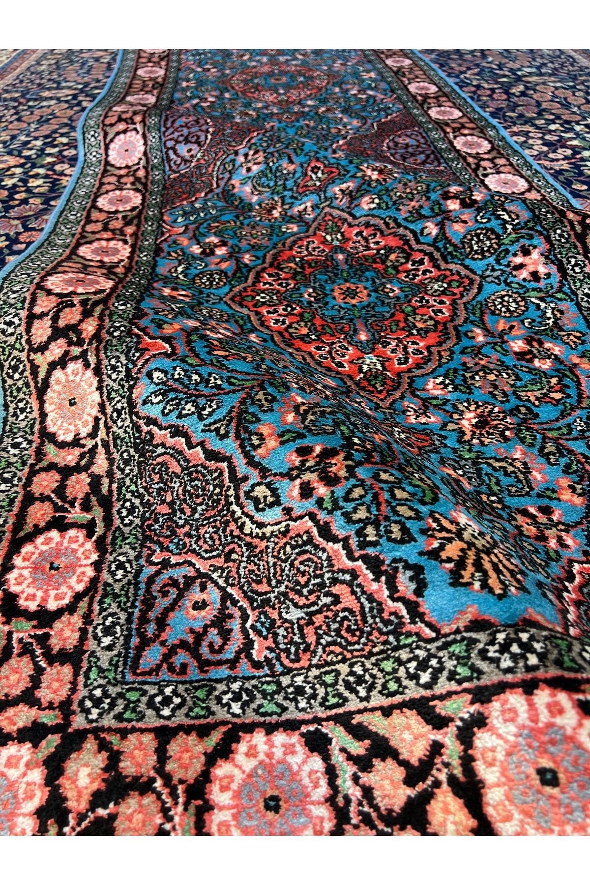 RD RAMAZAN DAG Hand Rug Art Hand-Woven Iranian Kashmir Silk Rug Size 306x80 - MALLTURK