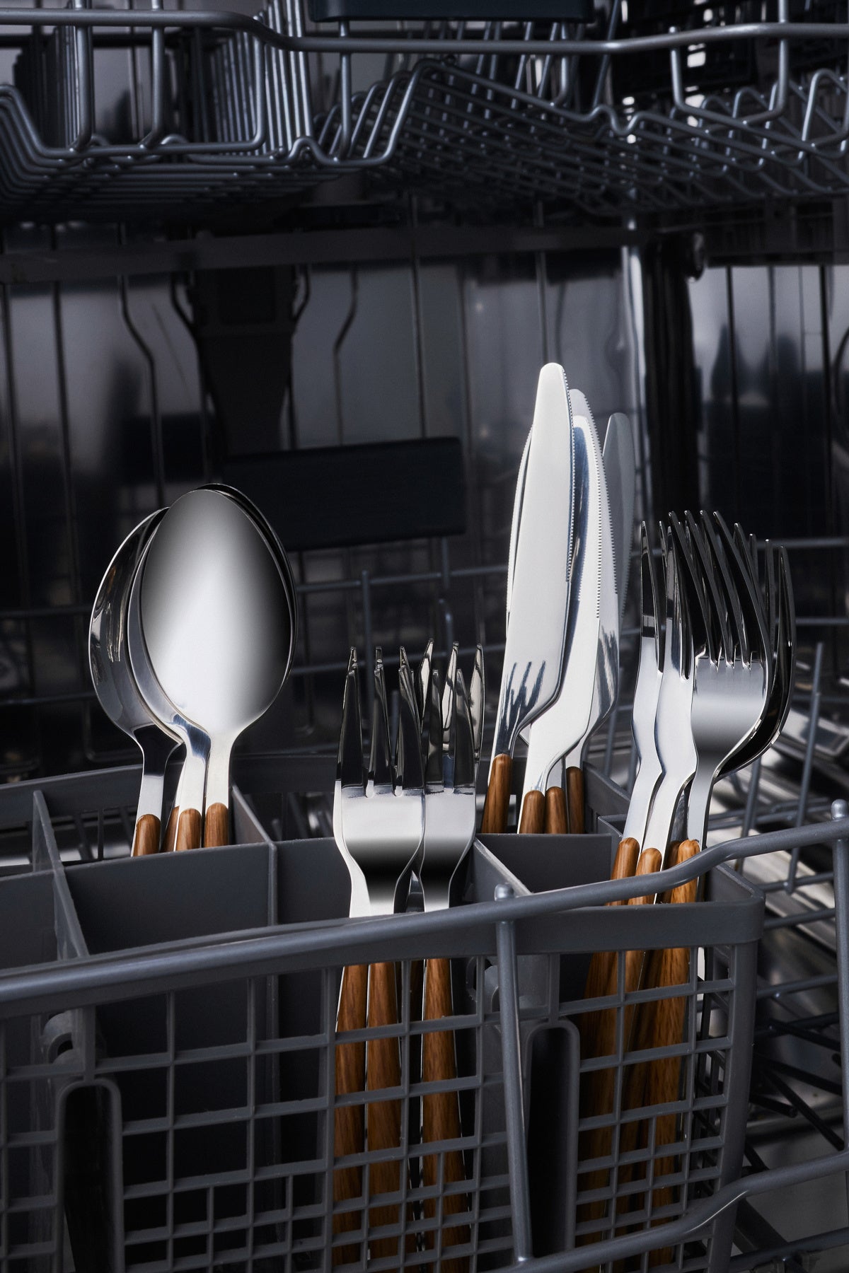 Karaca melia 24 Piece 6 Place Setting Flatware Set - MALLTURK