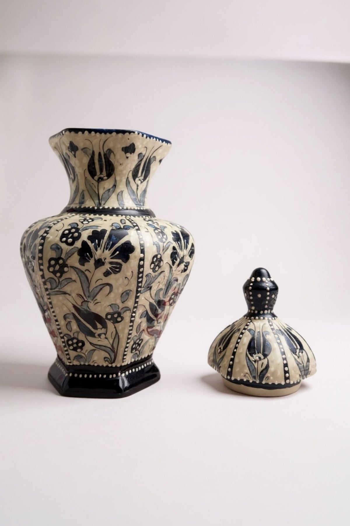 STORESZA Handmade 30cm Sable Craft Hexagonal Cube Ceramic Vase Dark Blue - MALLTURK