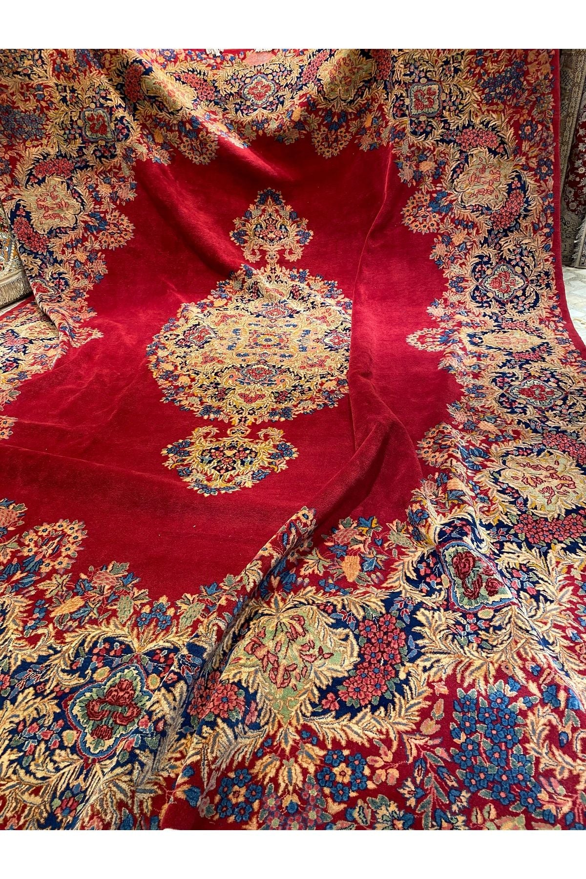 RD RAMAZAN DAG Hand Rug Art Hand-Woven Iranian Kirman Laver Rug Signed Size 450x350. - MALLTURK