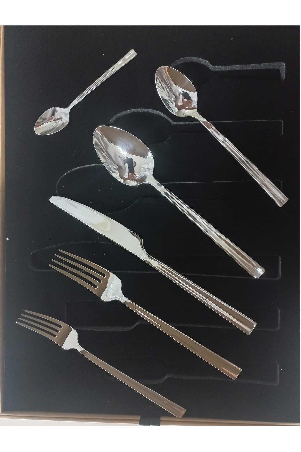 Emsan cinar 72 Piece 12 Place Setting Flatware Set - MALLTURK