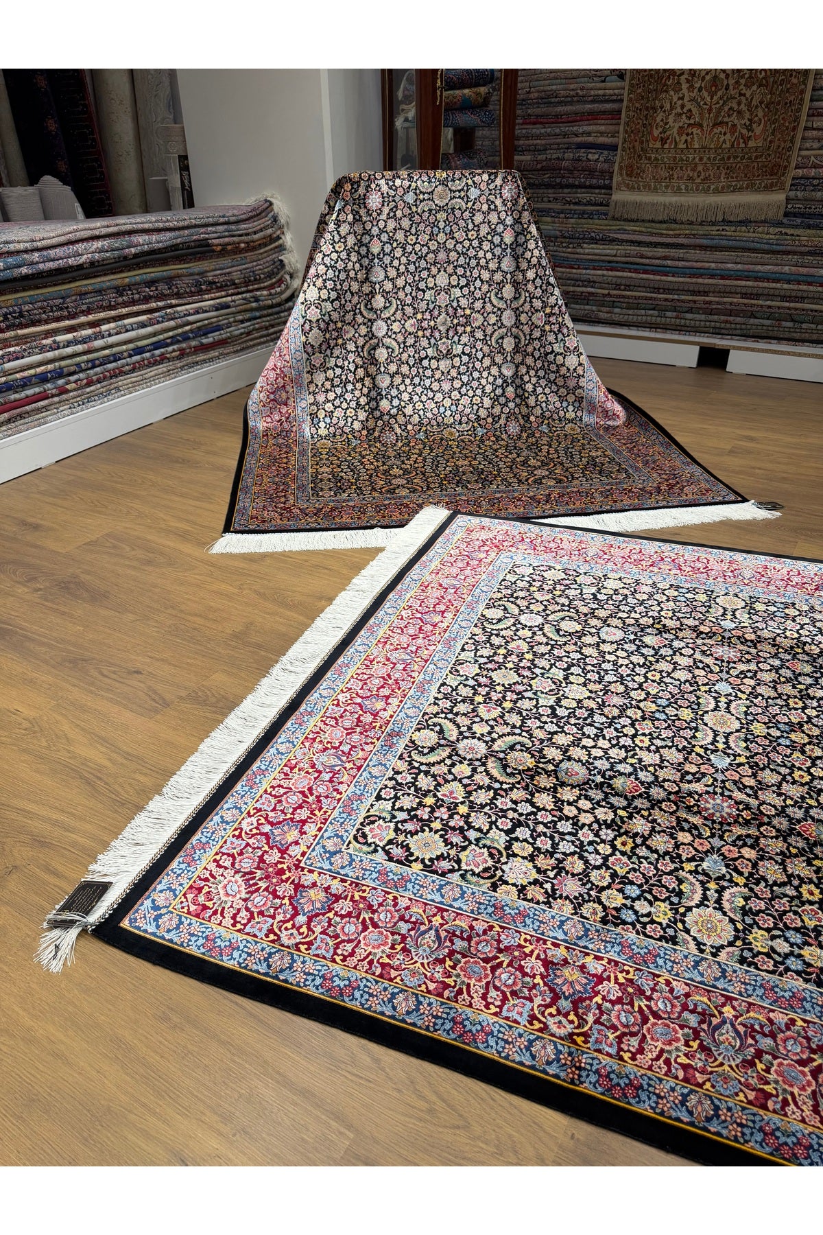Rug Iranian Silk Seven Mountains Flower Hereke - MALLTURK