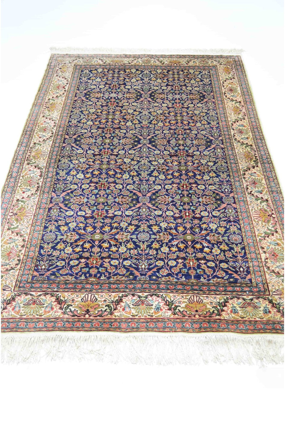 Handmade Pure Silk Hand-Woven Seven Mountains Flower Pattern Kayseri Rug 119x176 cm (2.09 m2)