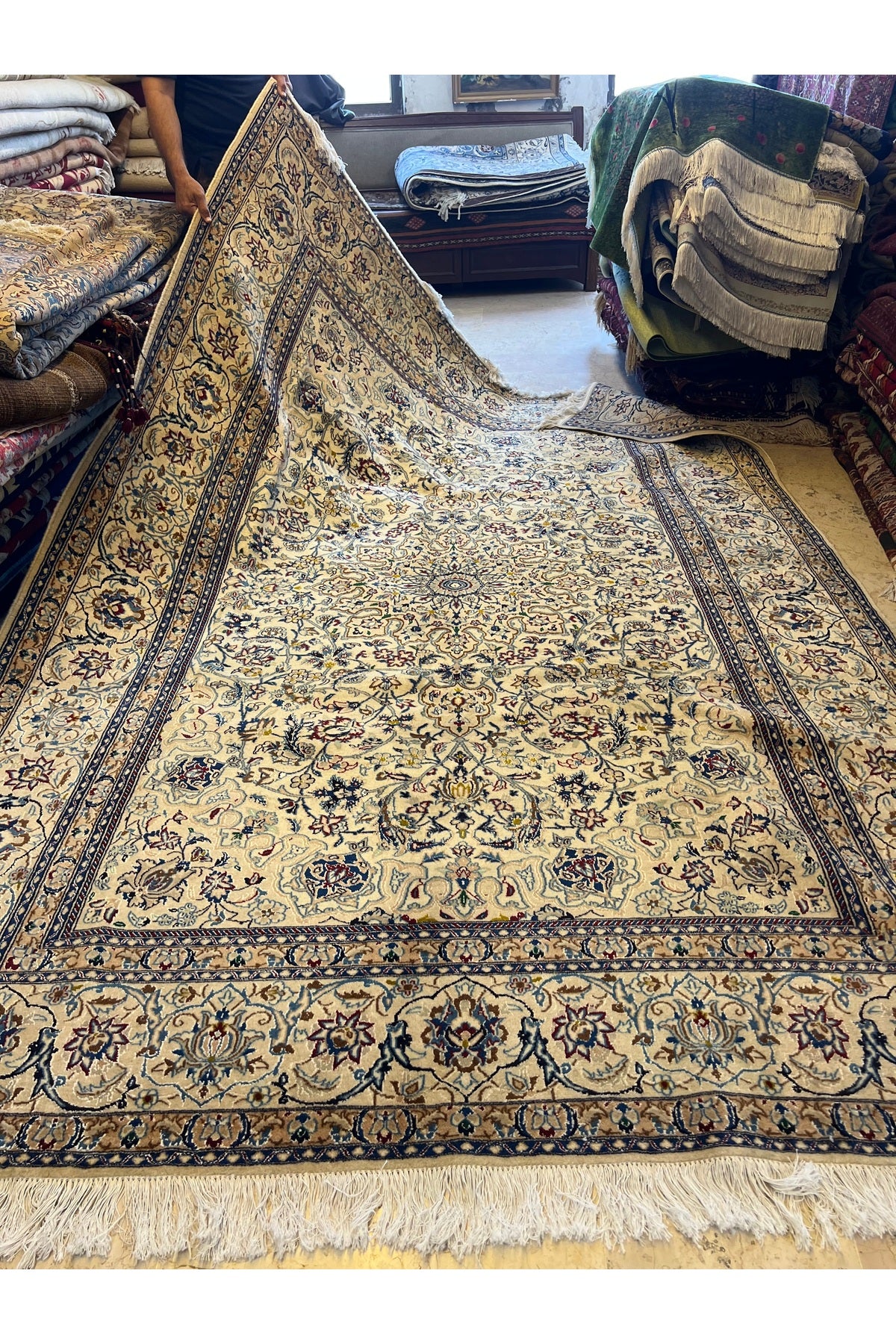 RD RAMAZAN DAG Hand Rug Art Hand-Woven Iranian Nain Rug Silk Wool Blend Size 300x200 - MALLTURK