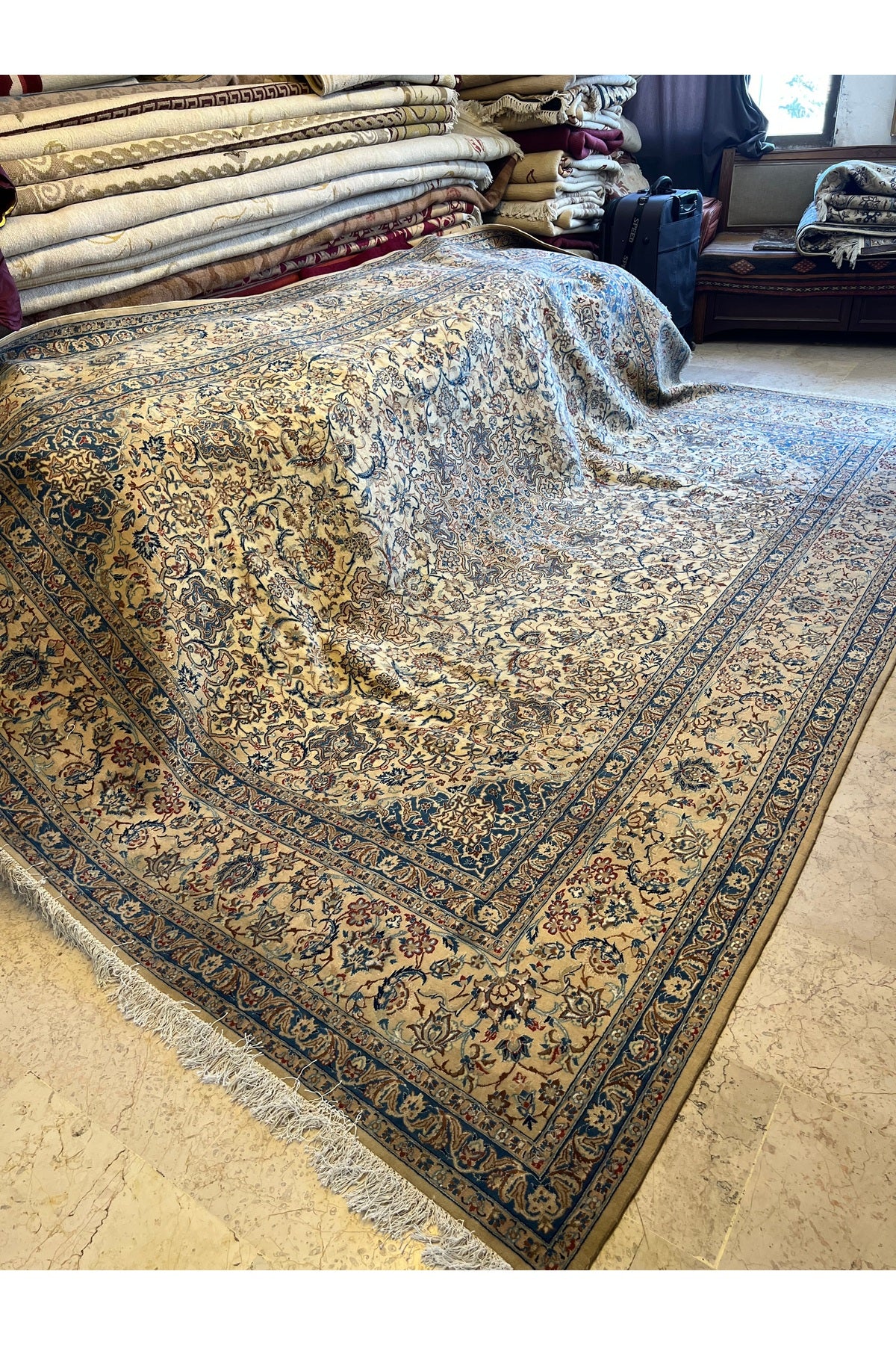 RD RAMAZAN DAG Hand Rug Art Hand-Woven Iranian Nain Rug Silk Wool Blend Size 370x257 - MALLTURK