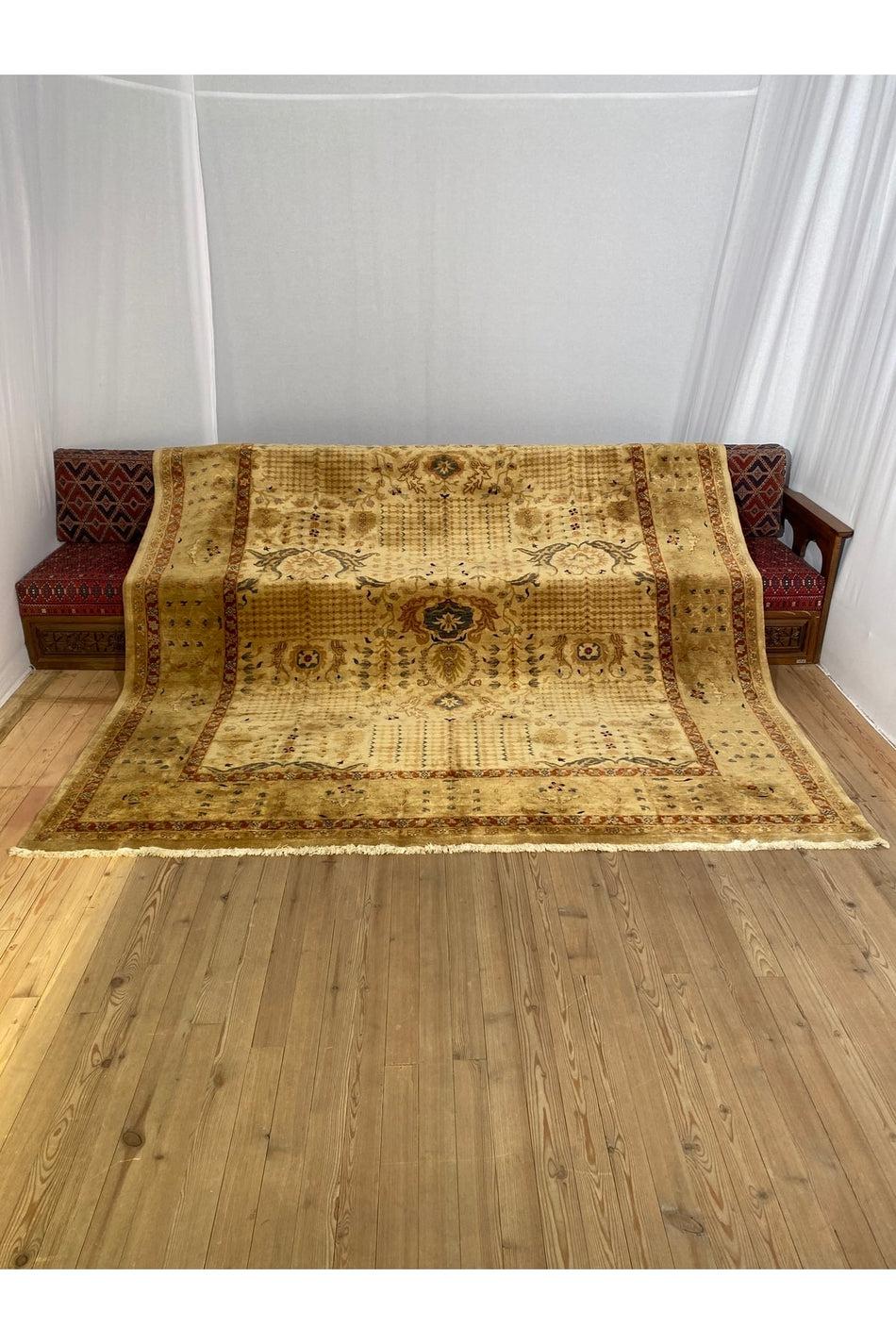 Sirvan Hali Handwoven Usak Carpet - 267 x 345 - MALLTURK