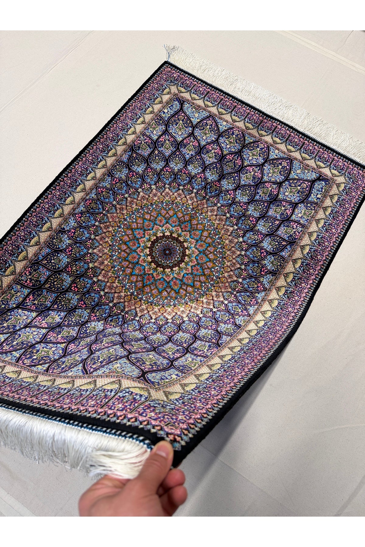 Afgan Rug Iranian Silk Fine Craftsmanship 1600 Reed Elegant Design - MALLTURK