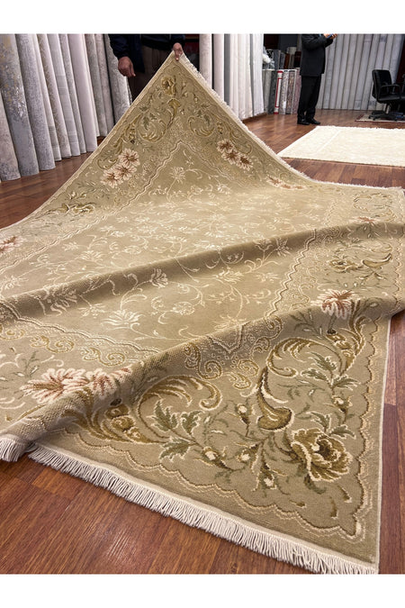 RD RAMAZAN DAG Hand Rug Art Hand-Woven Silk Blend Usak Rug Special Weave Size 290x202 - MALLTURK