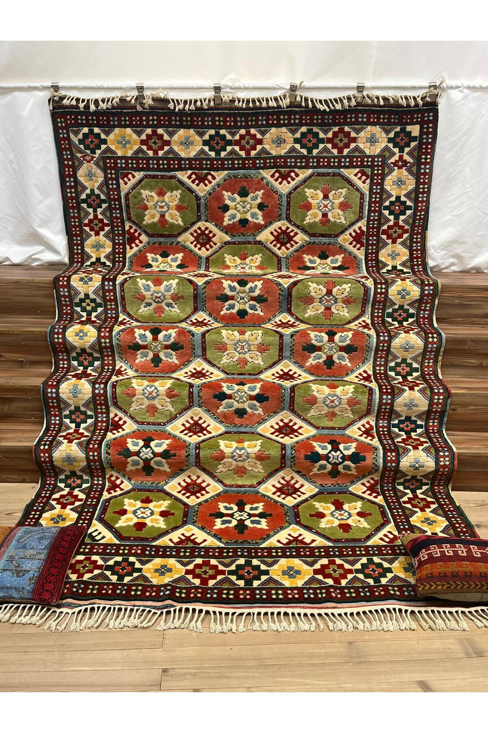 Sirvan Handwoven Yoruk Carpet - 319 x 200 - MALLTURK