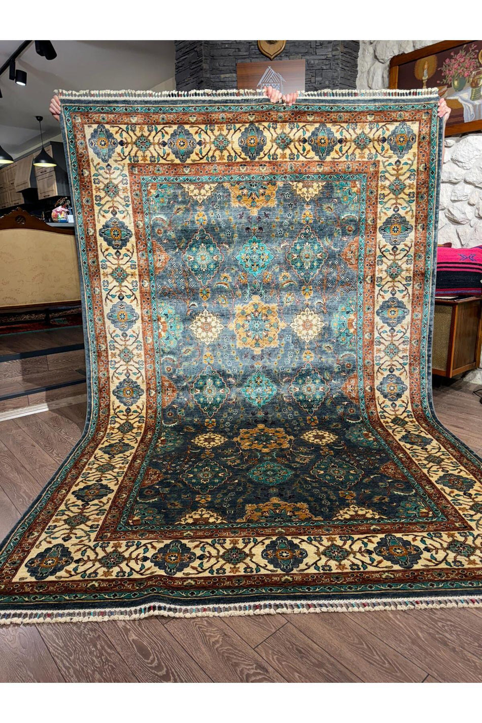 Rustikev Hand-Woven Afgan Sehrazat Rug 211x313