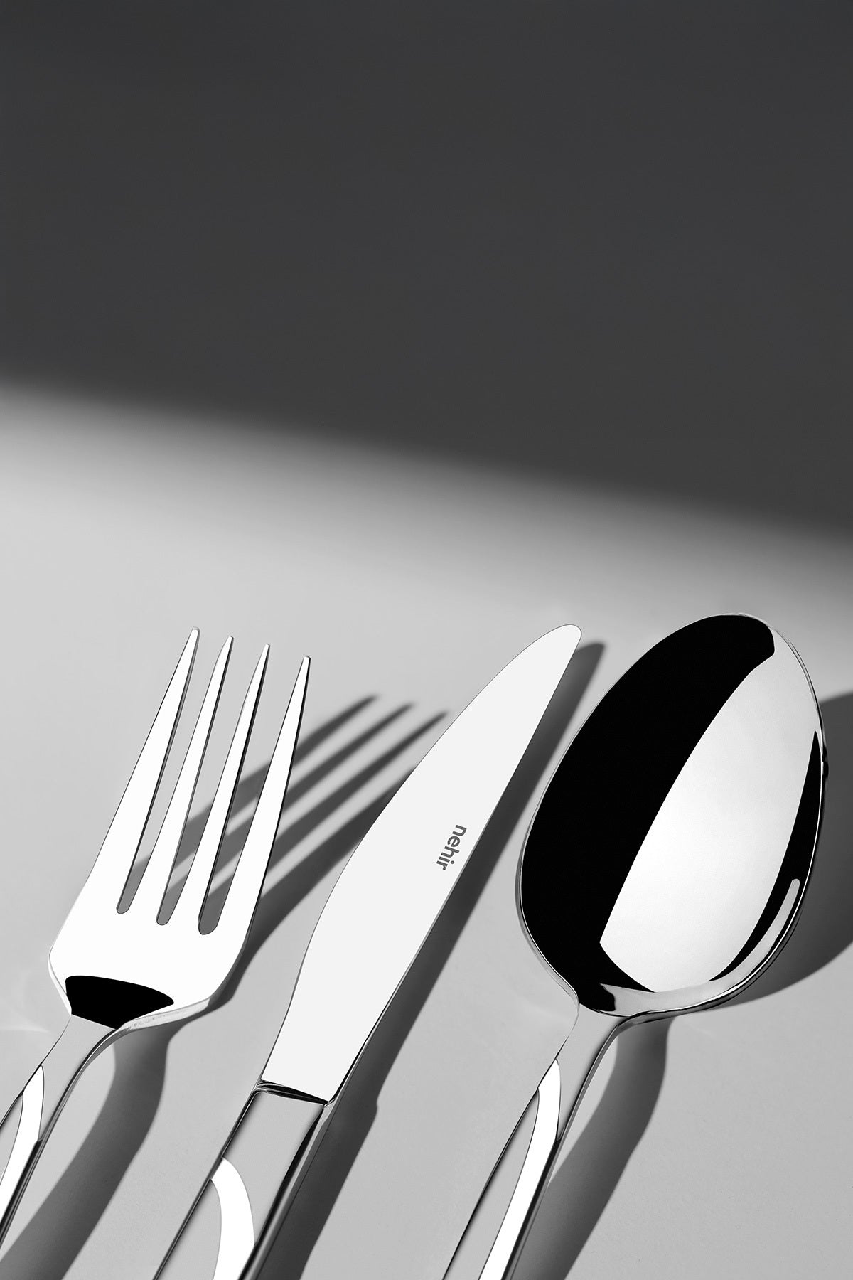 Nehir fiesta Satin 12 Place Setting 84 Piece deri Boxed Flatware Set - MALLTURK