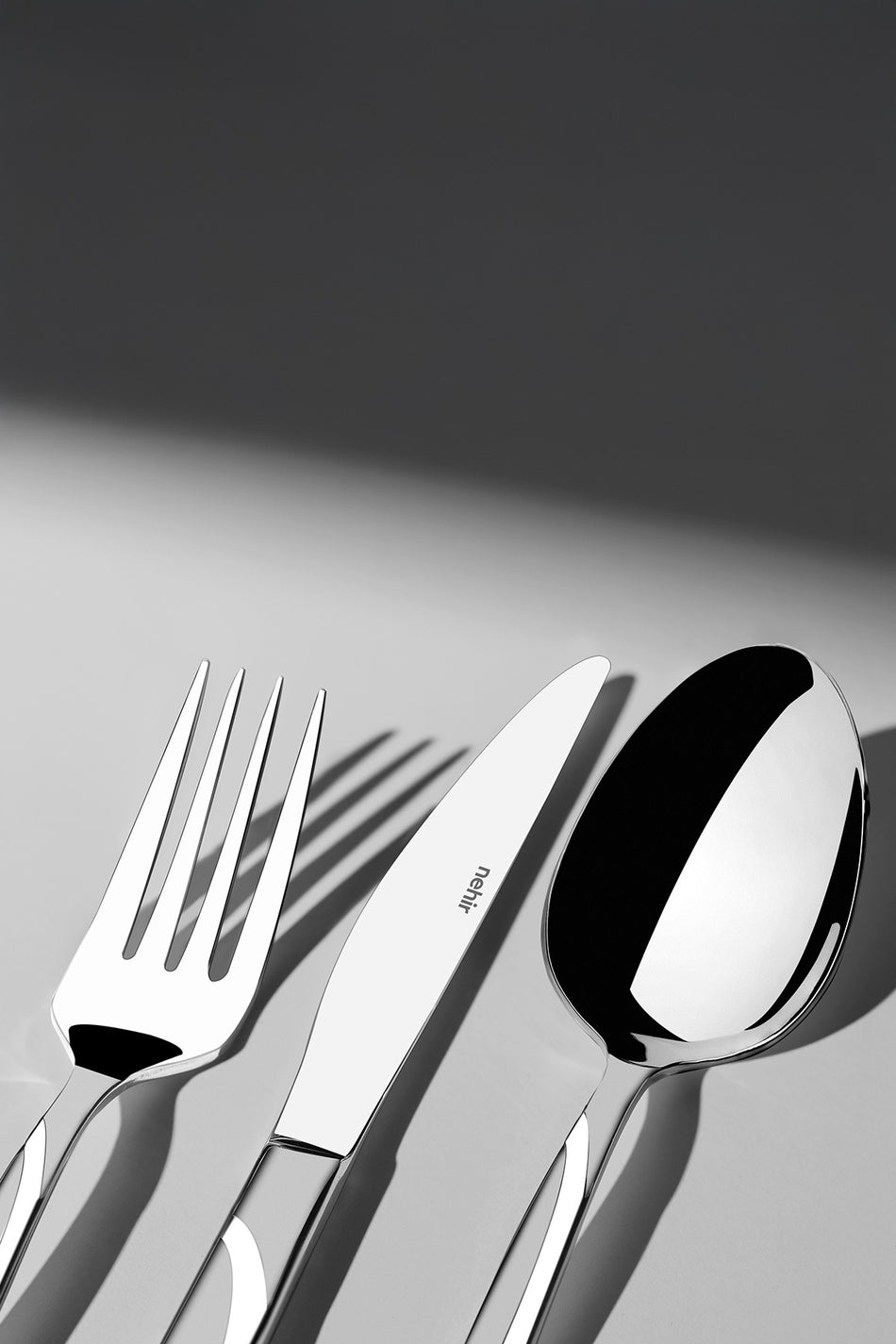Nehir fiesta Satin 12 Place Setting 84 Piece deri Boxed Flatware Set - MALLTURK