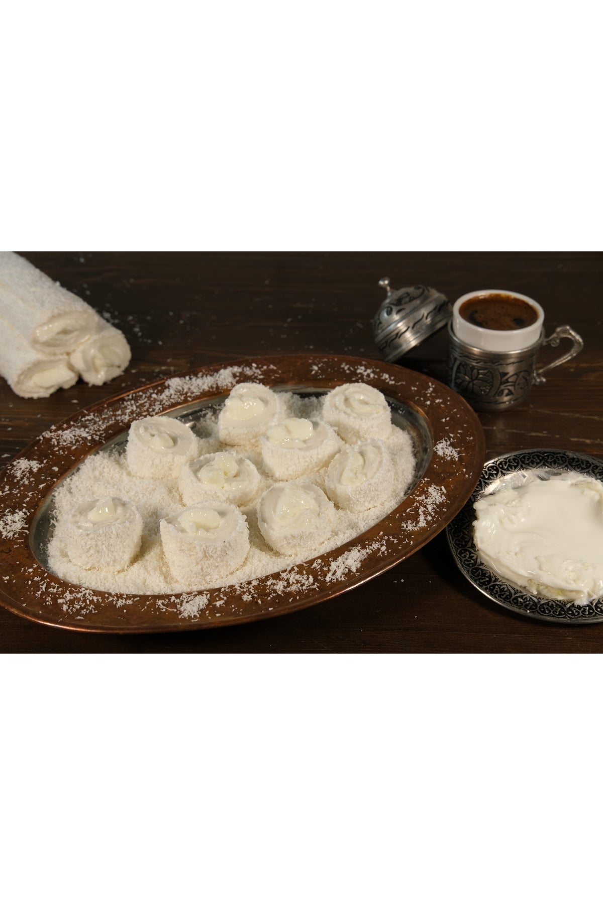ALTINYAYLA Turkish Delight Sultan Style manda Cream Flavored Turkish Delight 1kg - MALLTURK