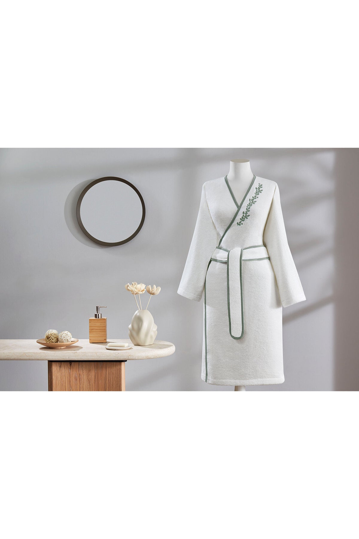 Ozdilek Jardin Embroidered Kimono Women Bathrobe - MALLTURK