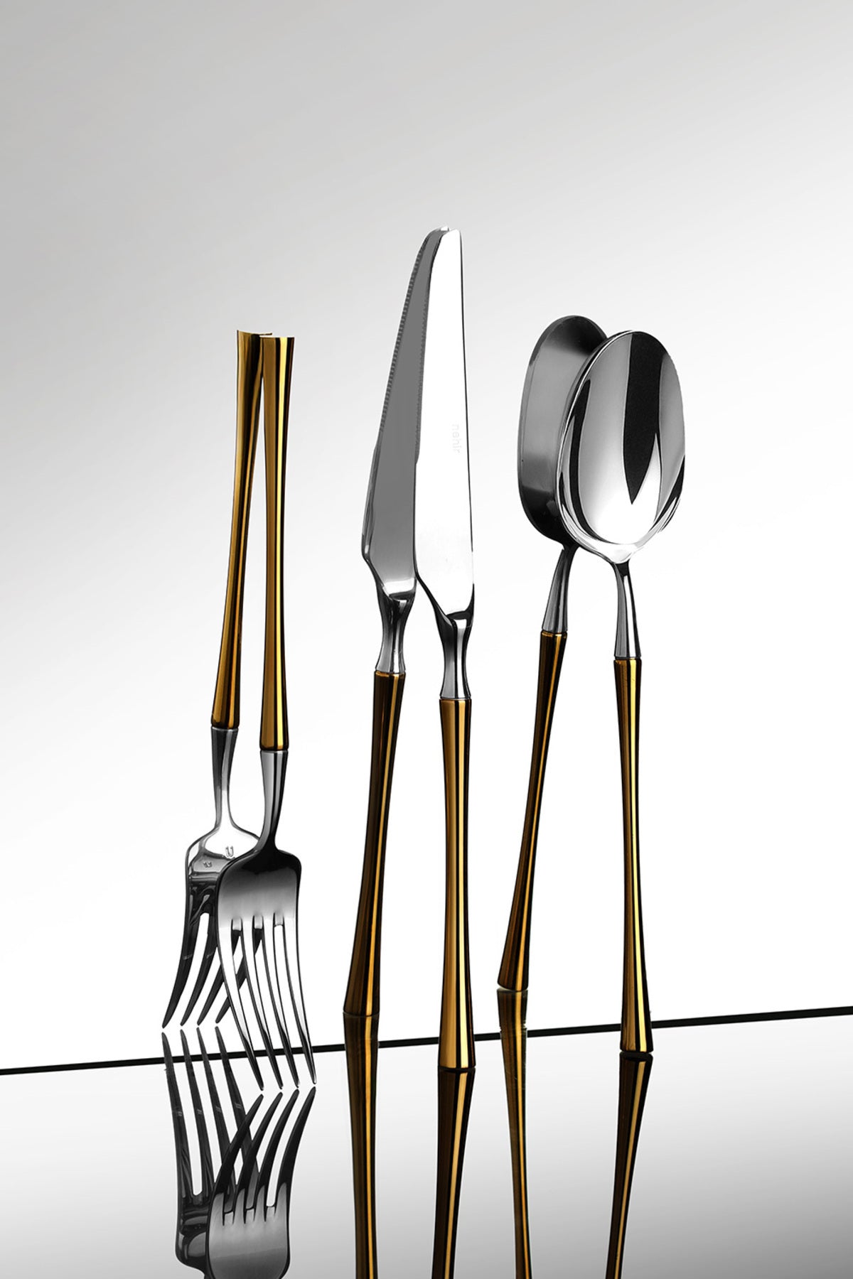 Nehir marbella altin Satin 12 Place Setting 84 Piece Boxed Flatware Set - MALLTURK