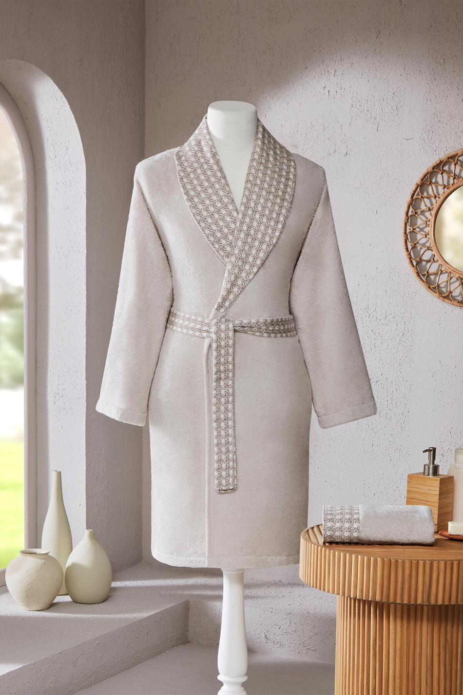 Ozdilek Aurea Satin Fabric Shawl Collar Women Bathrobe Set