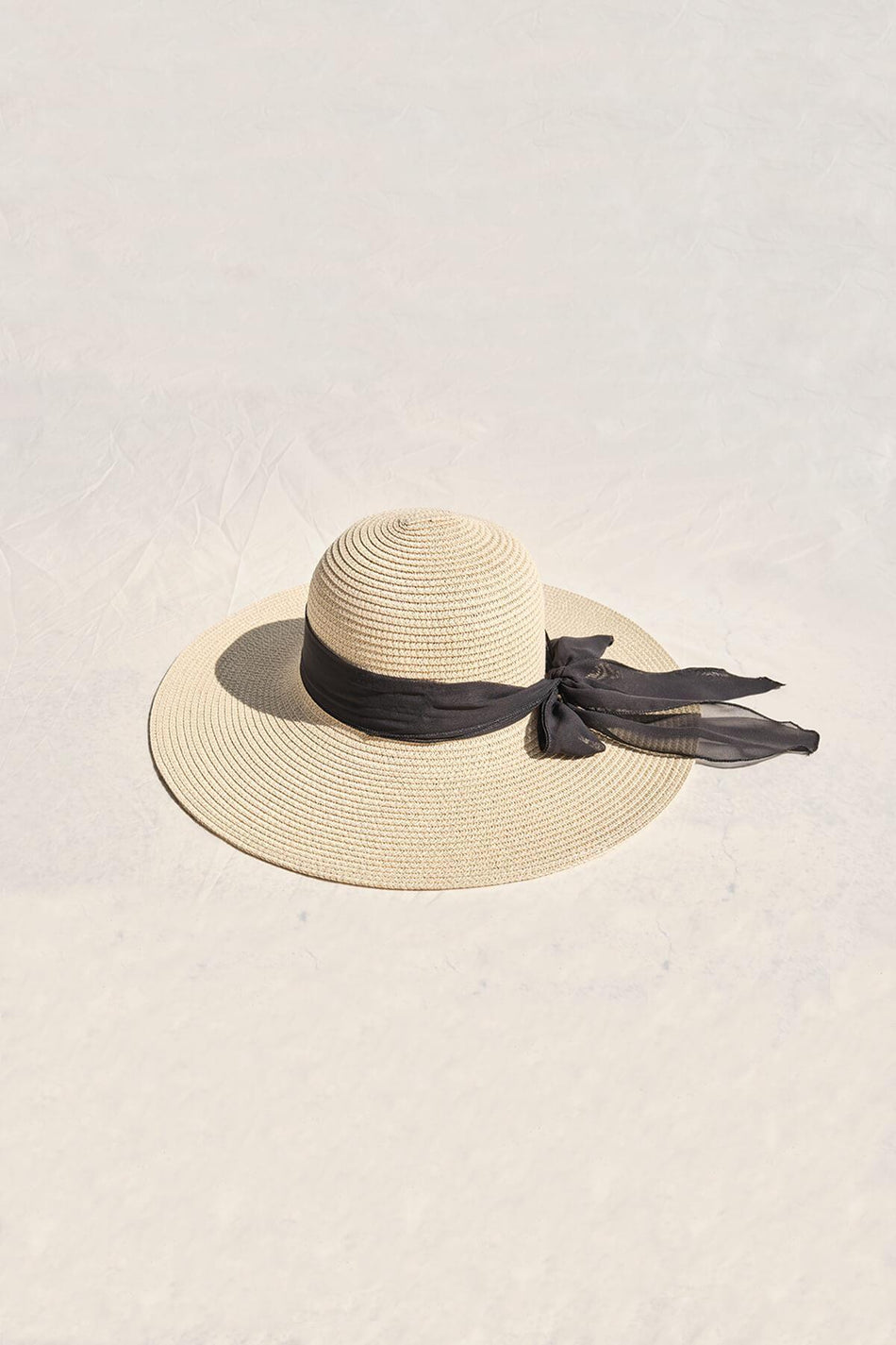 Beige Straw Hat with Bow for Swimsuit