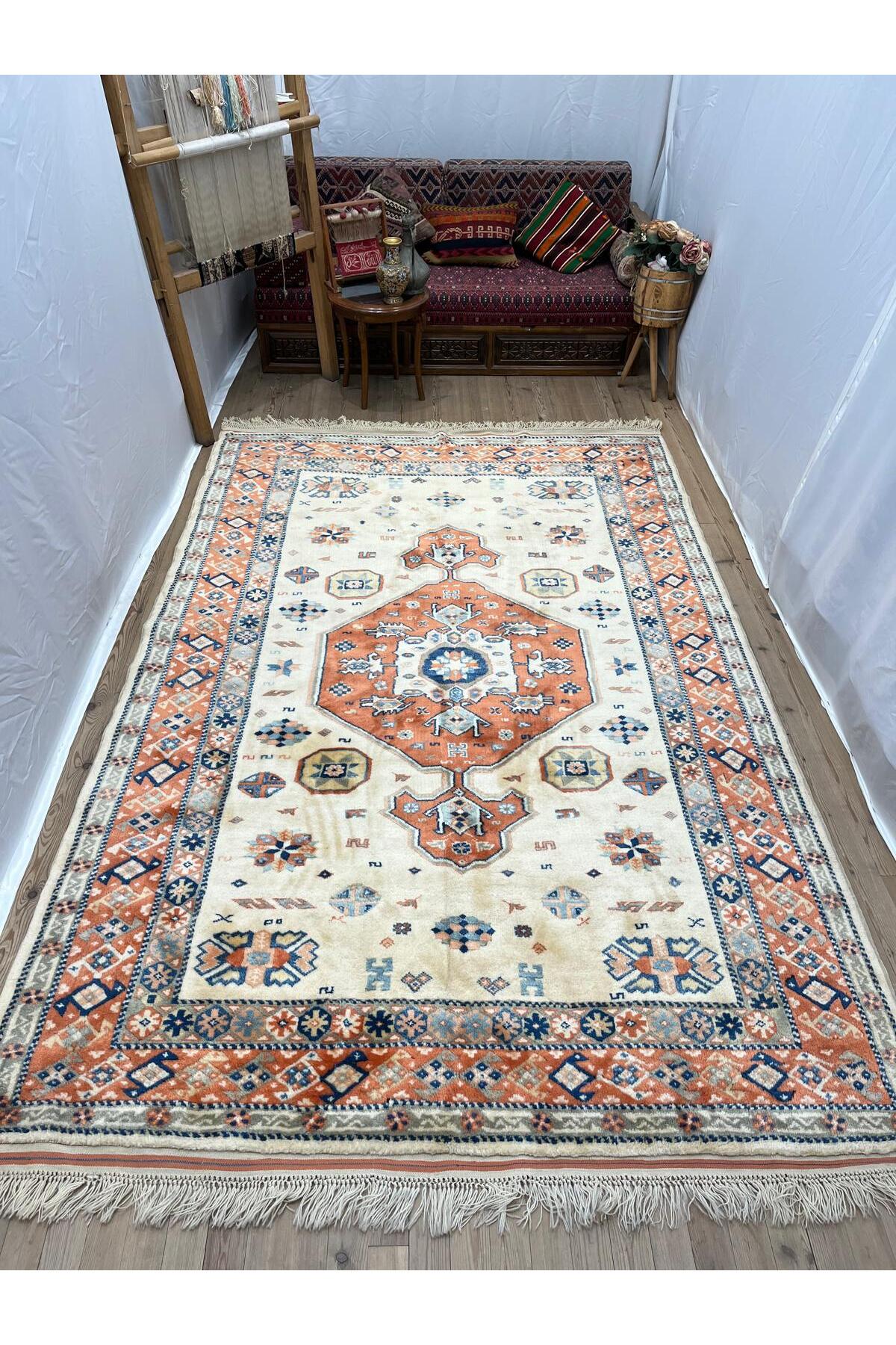 SIRVAN Rug Hand-Woven ANTIK YORUK Rug - 203x308 - MALLTURK