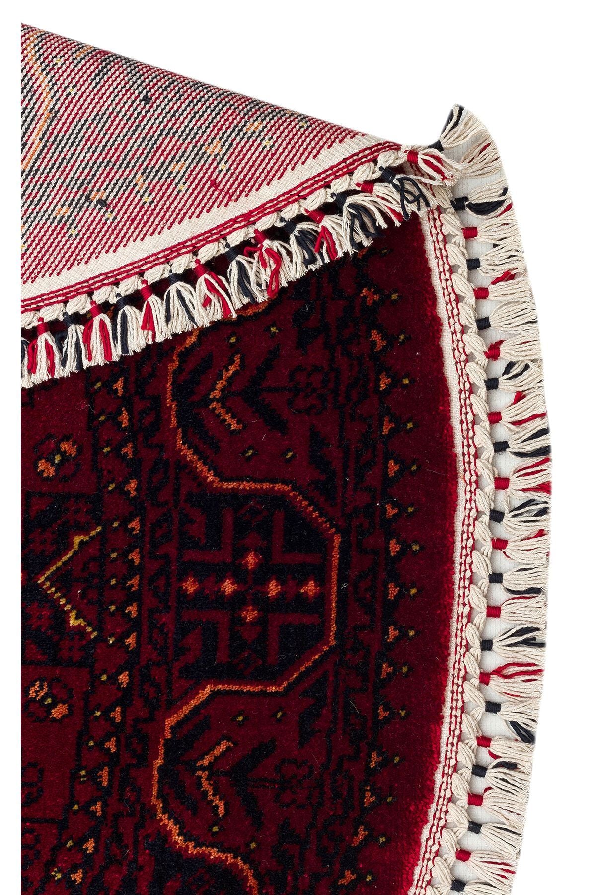 Eko Hali NOSTALGIA 960 Red Q is a special loom rug shaped by the intensive hand labor of women from Usak. - MALLTURK
