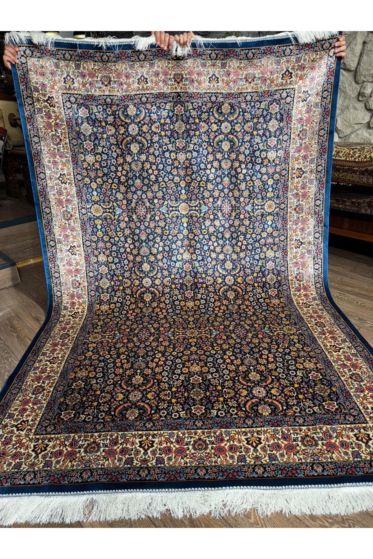 Rustikev Iranian Silk Hereke Rug - MALLTURK