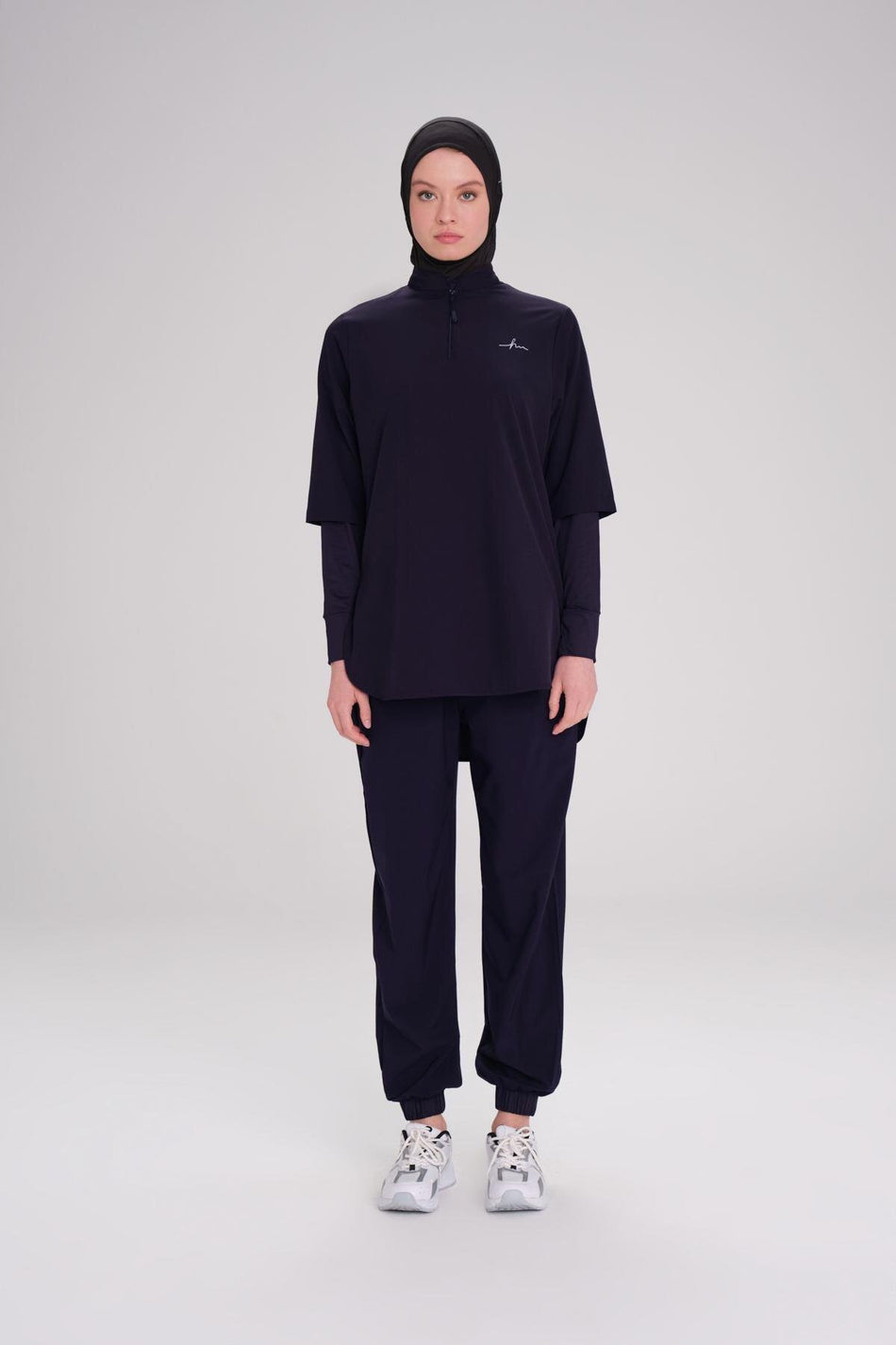 Hasema Active Long-Sleeved, Zip-Collar Navy Blue Hijab Training T-Shirt ACT-9