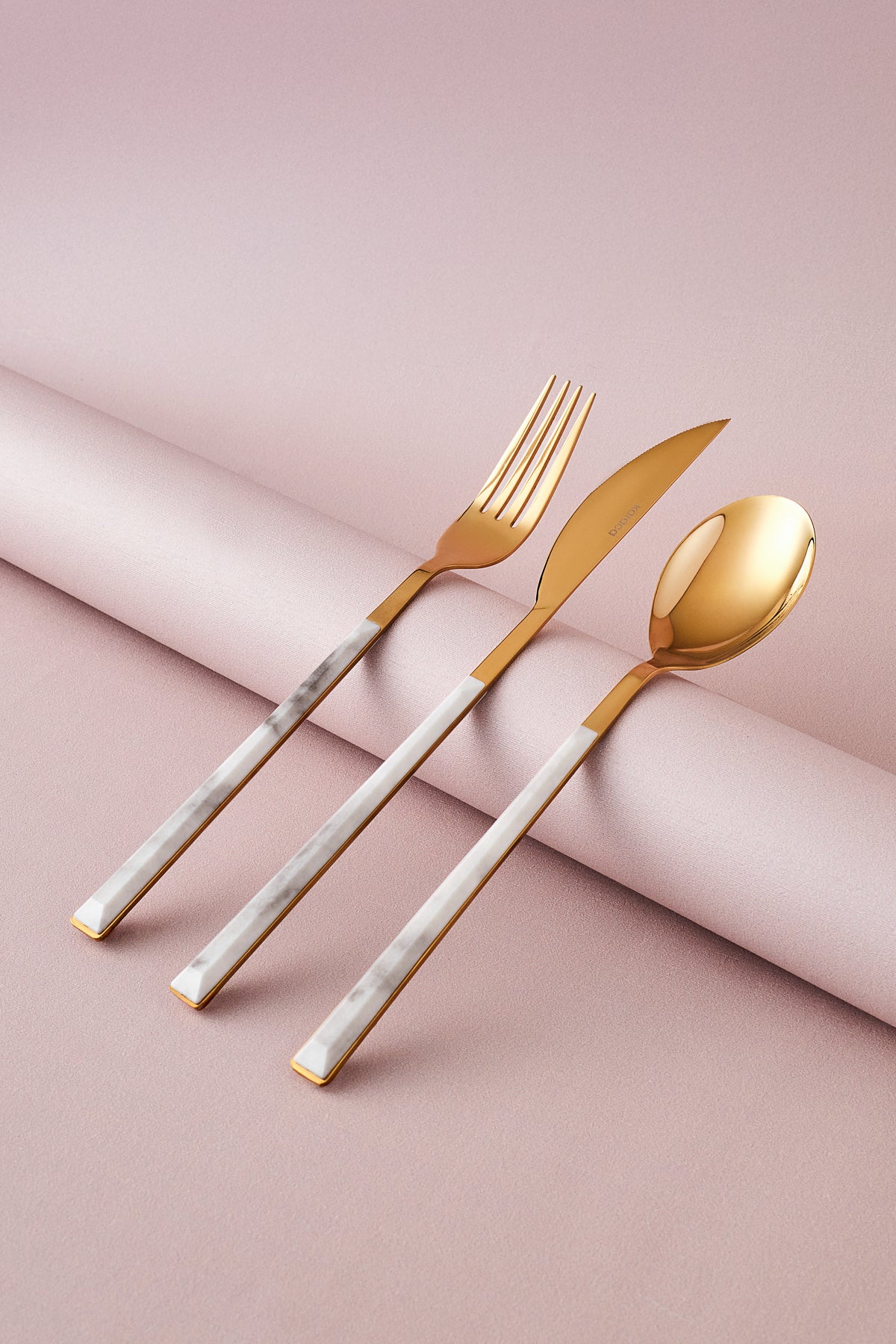Karaca arete 18 Piece 6 Place Setting Flatware Set gold - MALLTURK