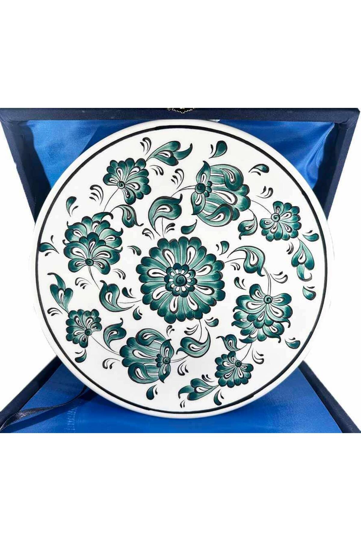 Cini Evi Monochrome Lotus Composition Iznik Plate Minimal Elegance - MALLTURK