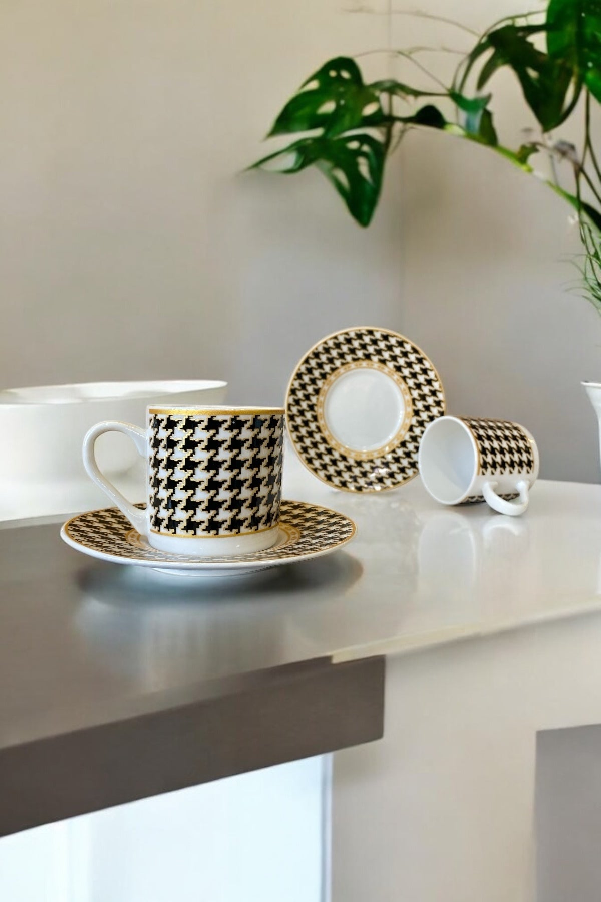 Eporselen Houndstooth Pattern 4-Piece Porcelain Coffee Cup Set for 2 People - MALLTURK