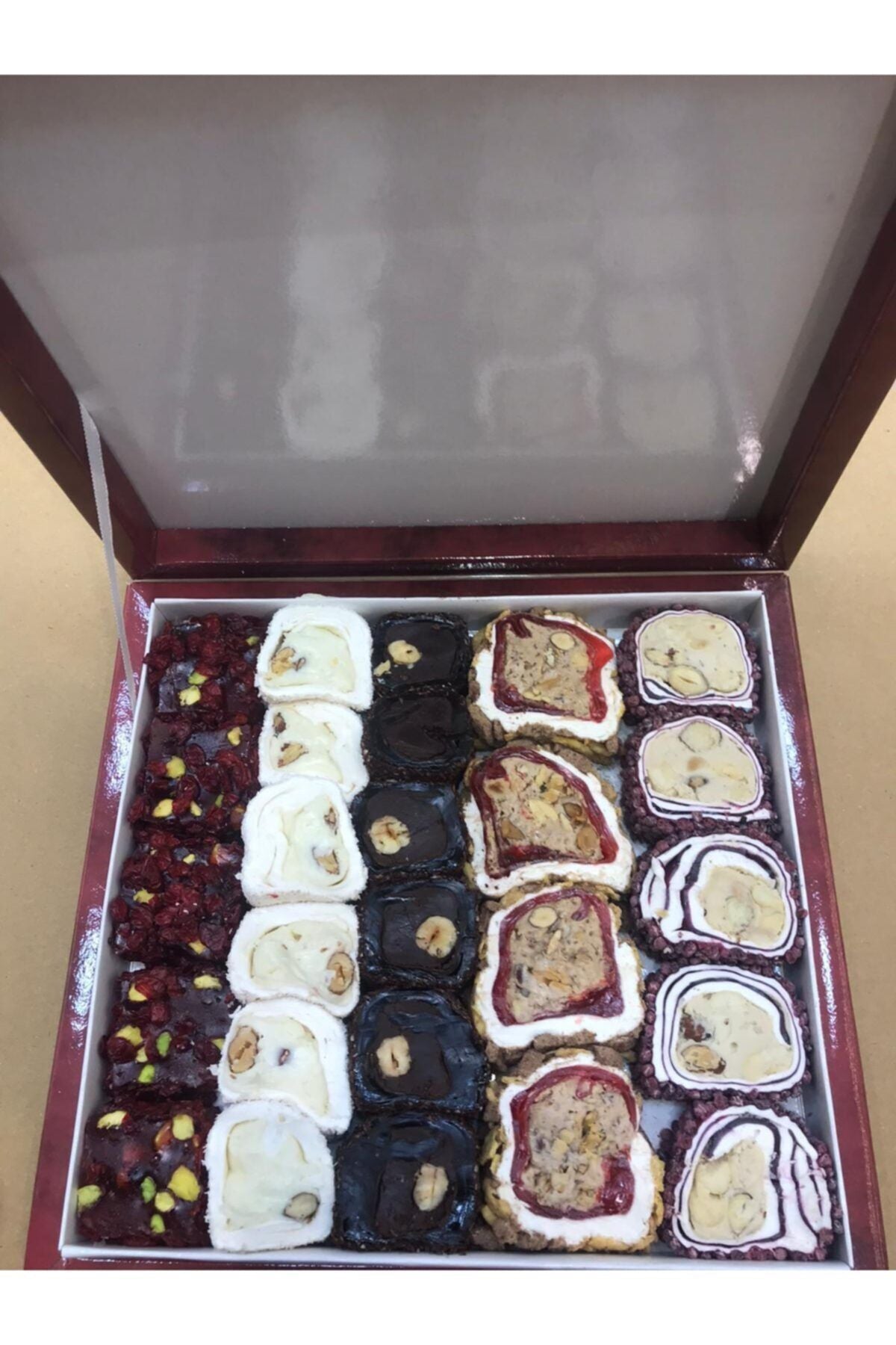 forevers Gift Box kutuda 1 sinif Premium Turkish Delight 1 kg - MALLTURK