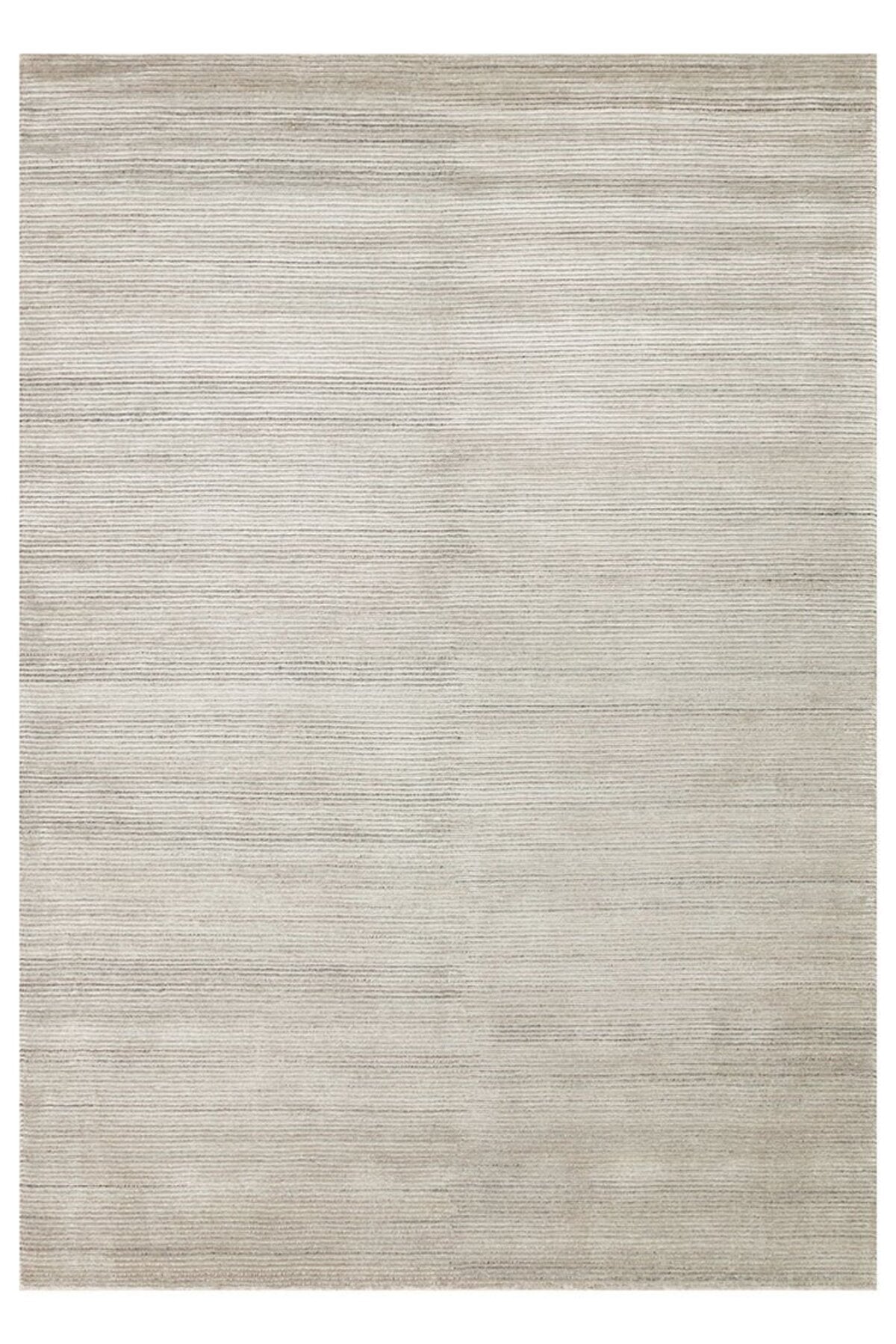 Vog Hali Siena Silver is a living room rug meticulously crafted using hand-weaving techniques, made from a natural bamboo and wool blend. - MALLTURK