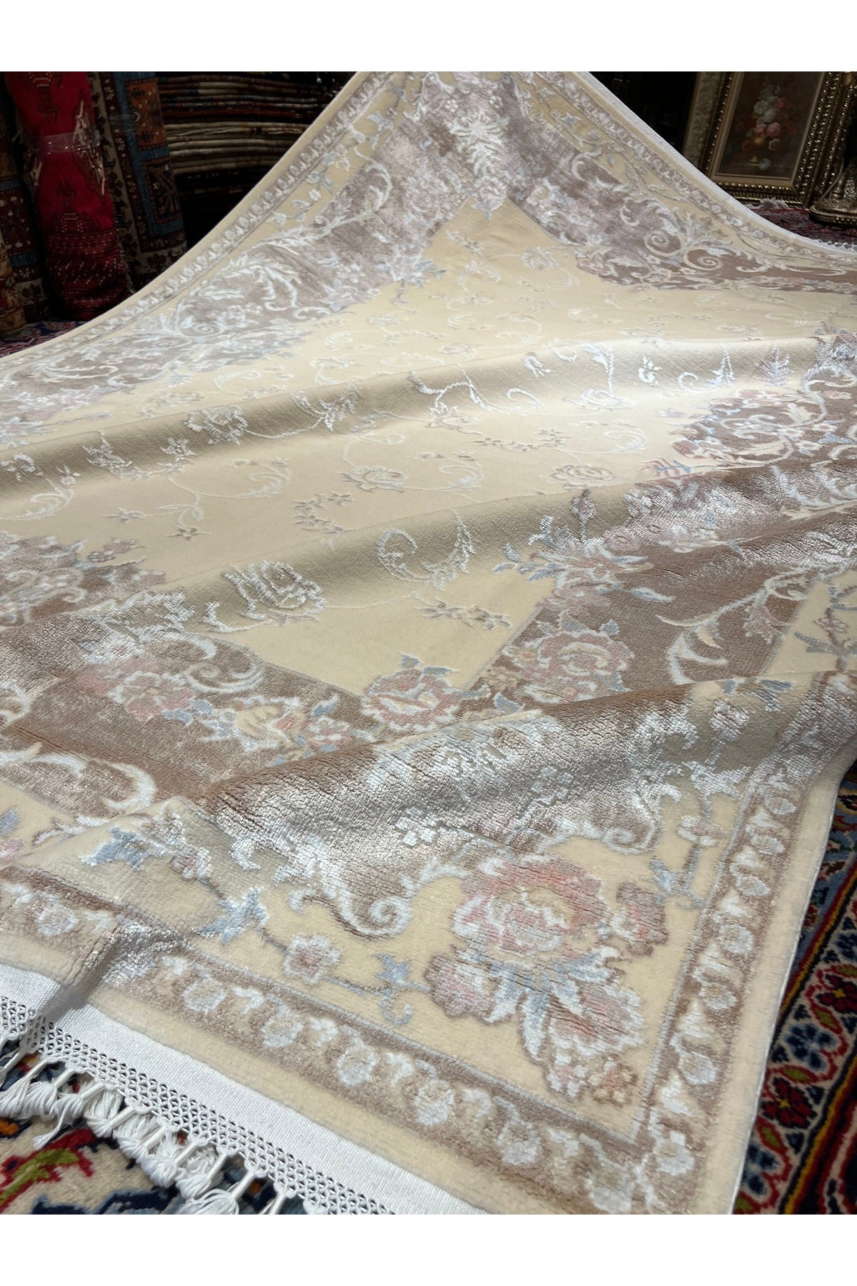 RD RAMAZAN DAG Hand Rug Art Hand-Woven Silk Blend Usak Rug Special Weave Size 300x200 - MALLTURK