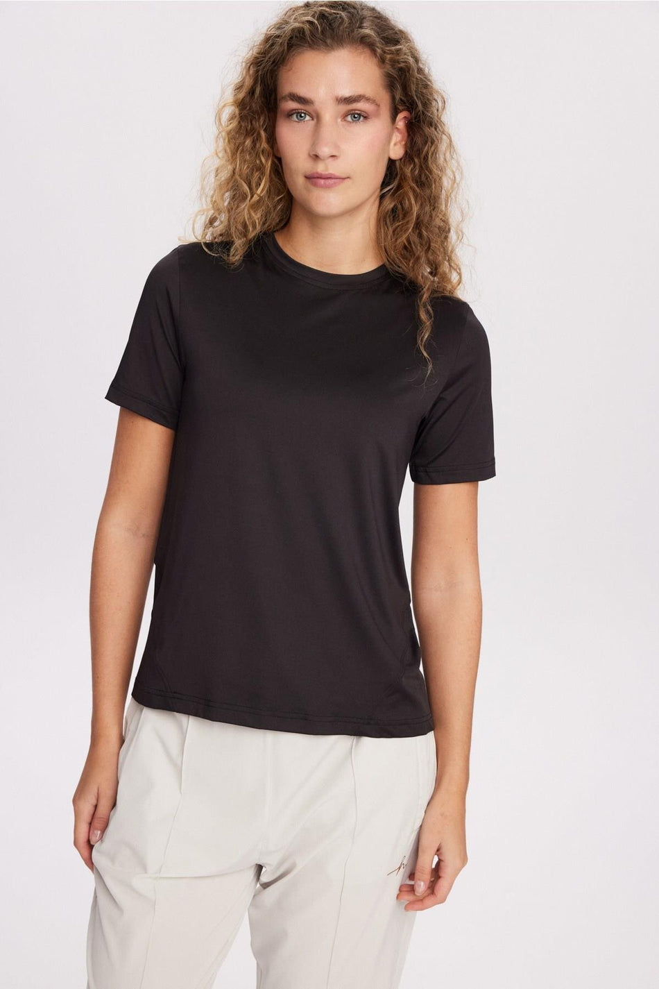 Hasema Active Short-Sleeved Black Training Top/T-Shirt ACT-28