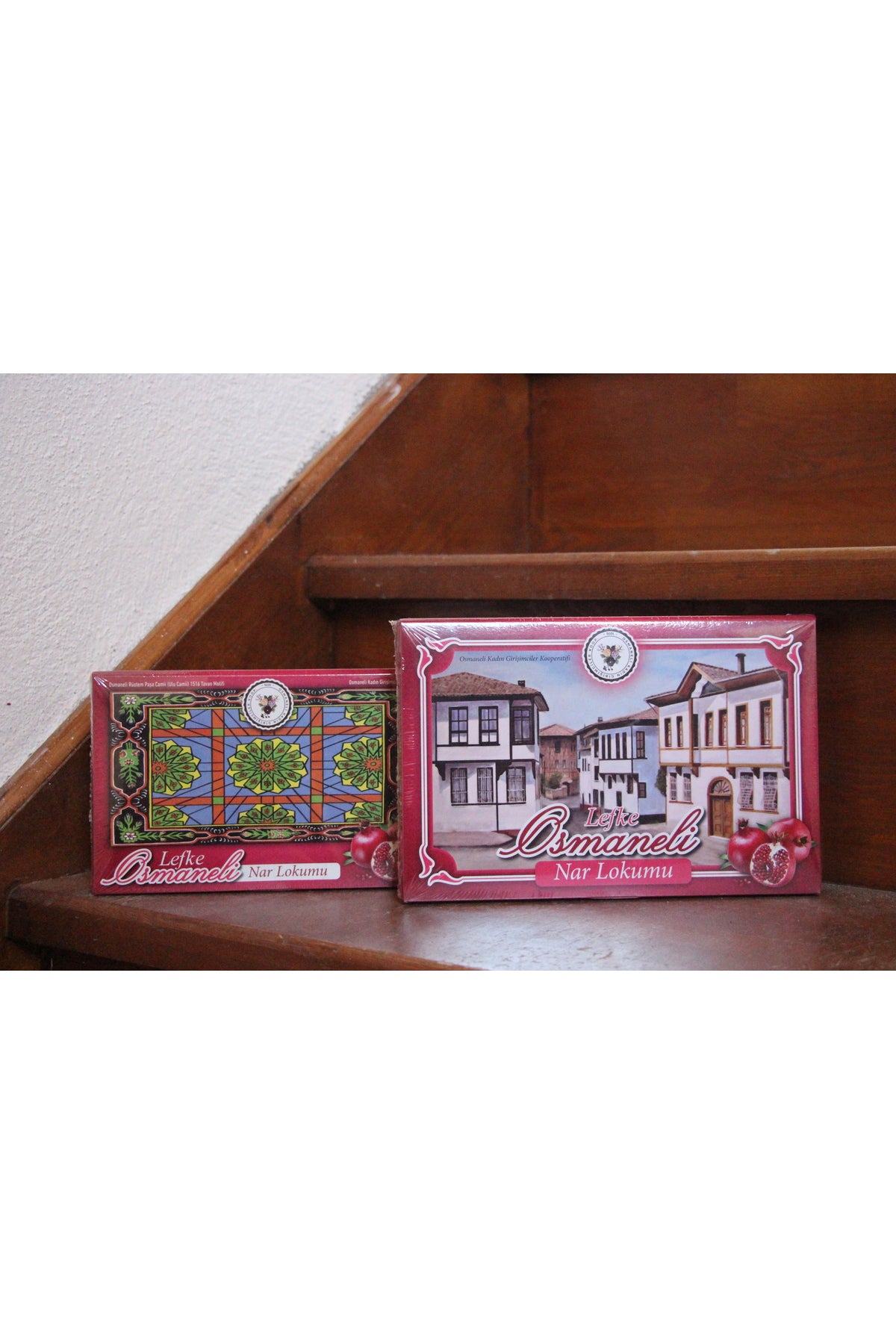 KADINELI-OSMANELI Pomegranate Flavored Turkish Delight - MALLTURK