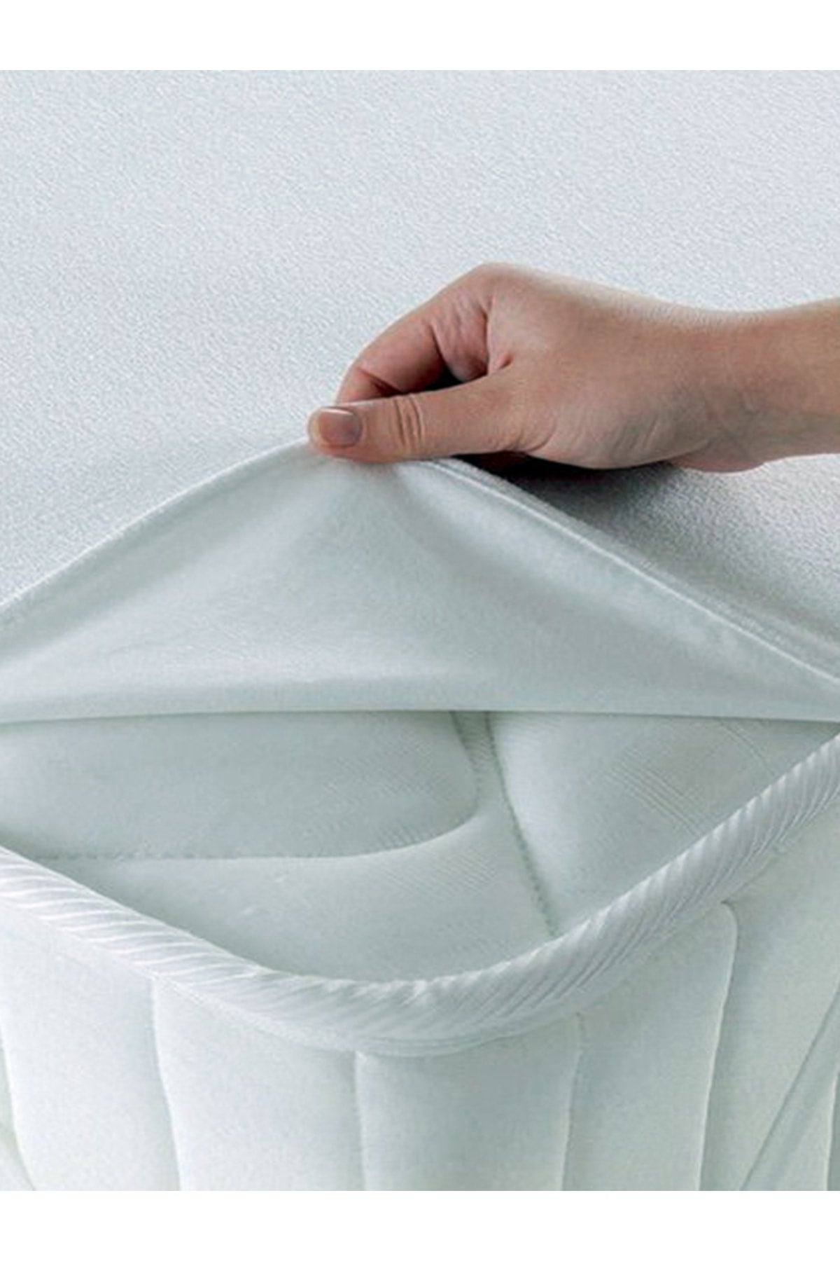 FENOMENBED Waterproof Fitted Mattress Protector - MALLTURK