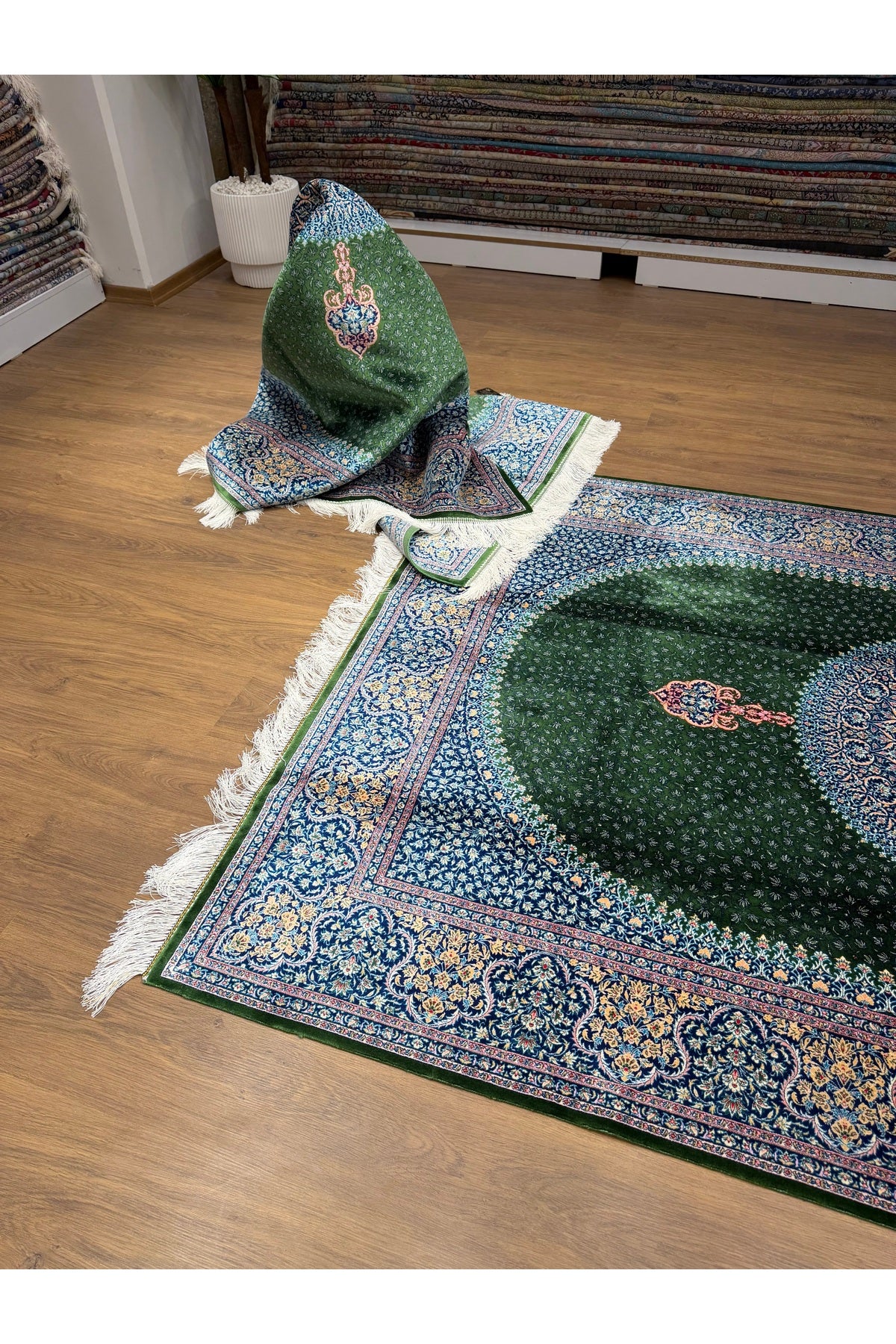 HSD Iranian Silk Rug