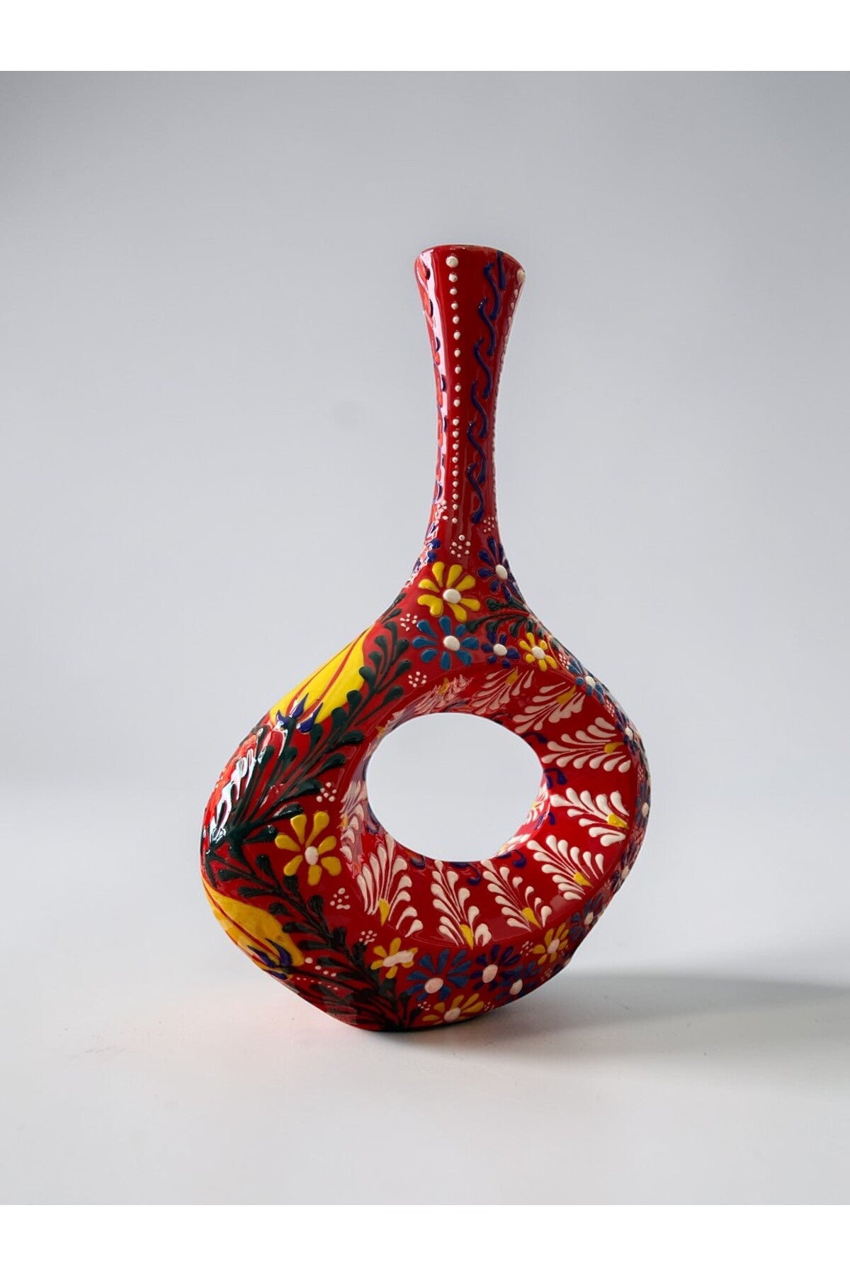 YOOS Handmade 28cm Embossed and Lace Scandinavian Porcelain Vase Red - MALLTURK