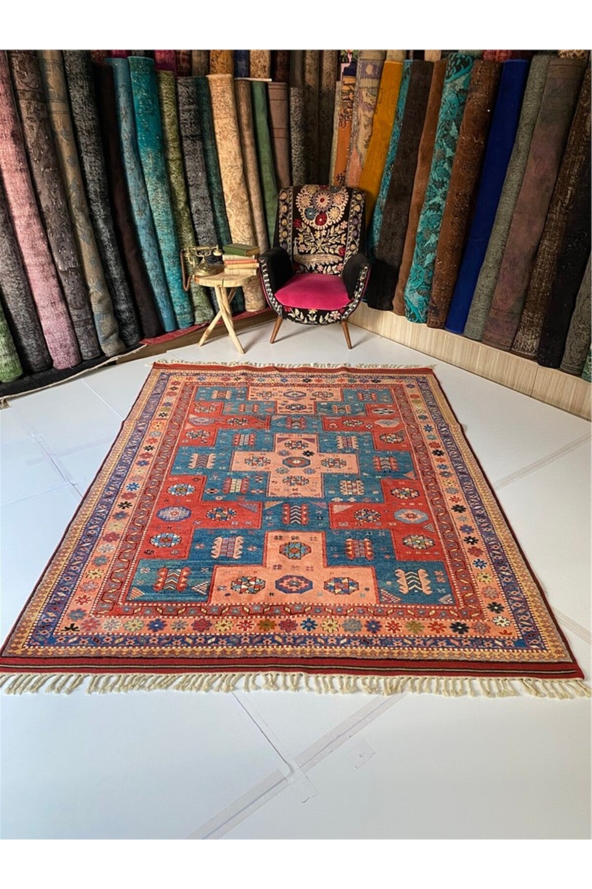 Sirvan Handwoven Antique Yoruk Carpet - MALLTURK