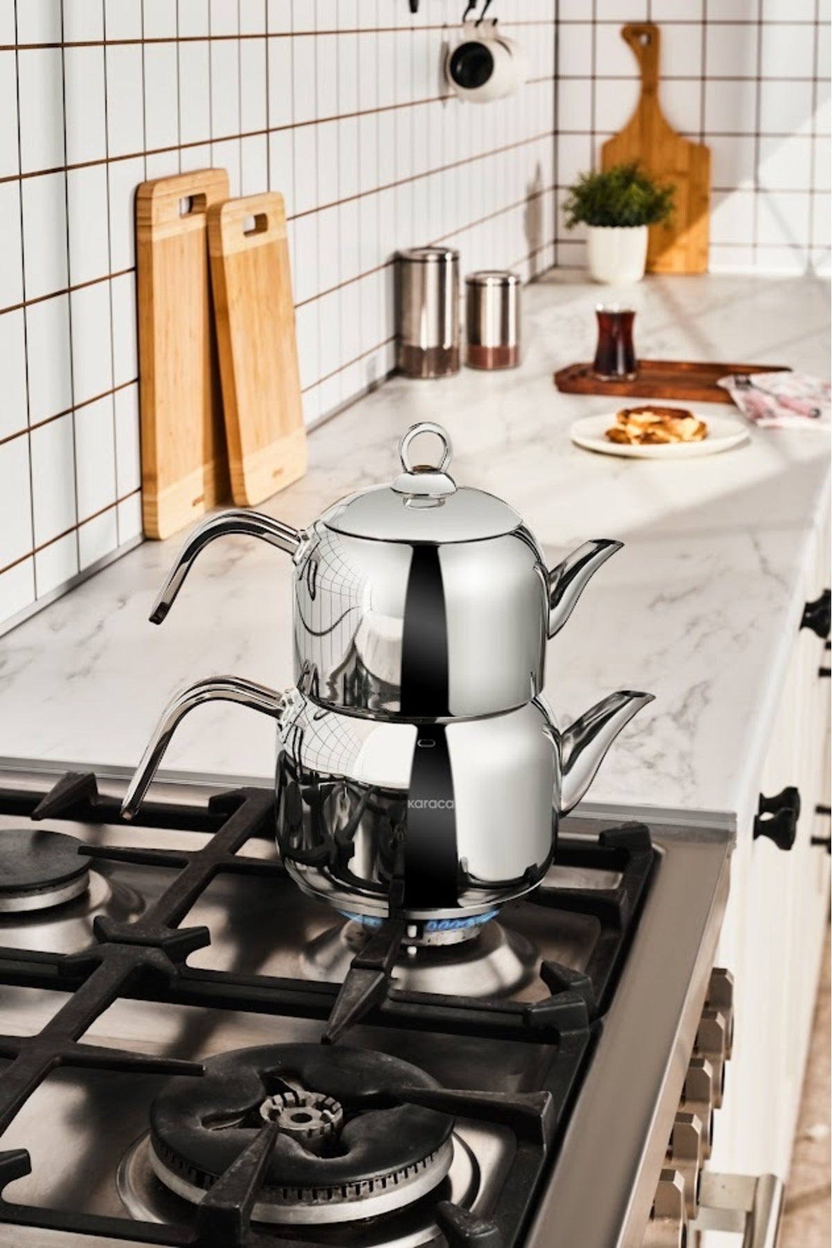 Karaca Manes Medium Size induction Base Teapot Set, Metal - MALLTURK