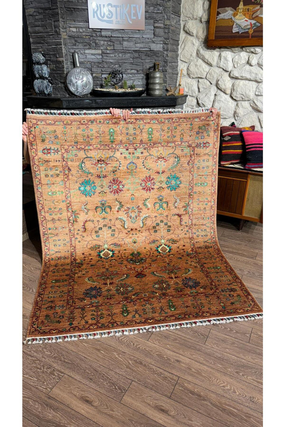 Tapis rouge en laine Rustikev Sultani