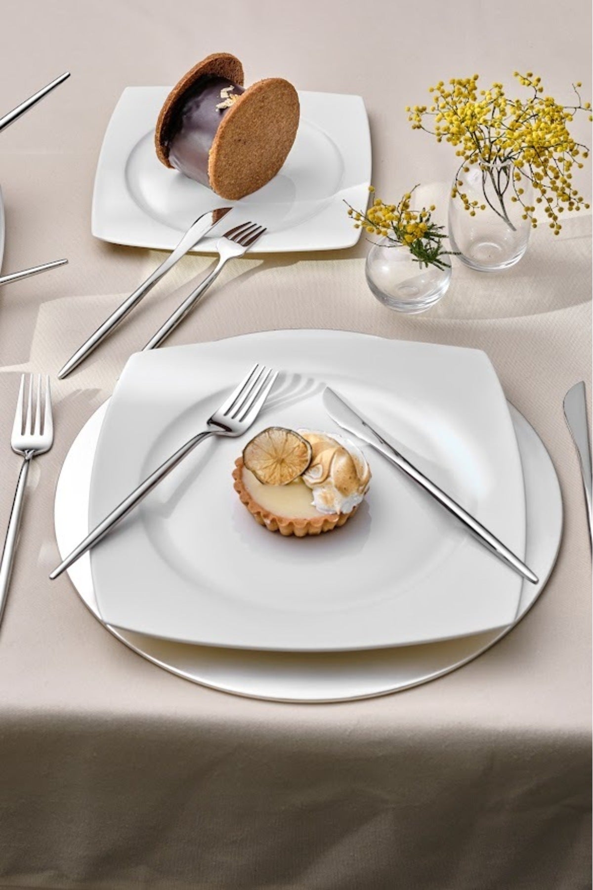 Karaca jupiter 84 Piece 12 Place Setting premium Boxed Flatware Set platin - MALLTURK