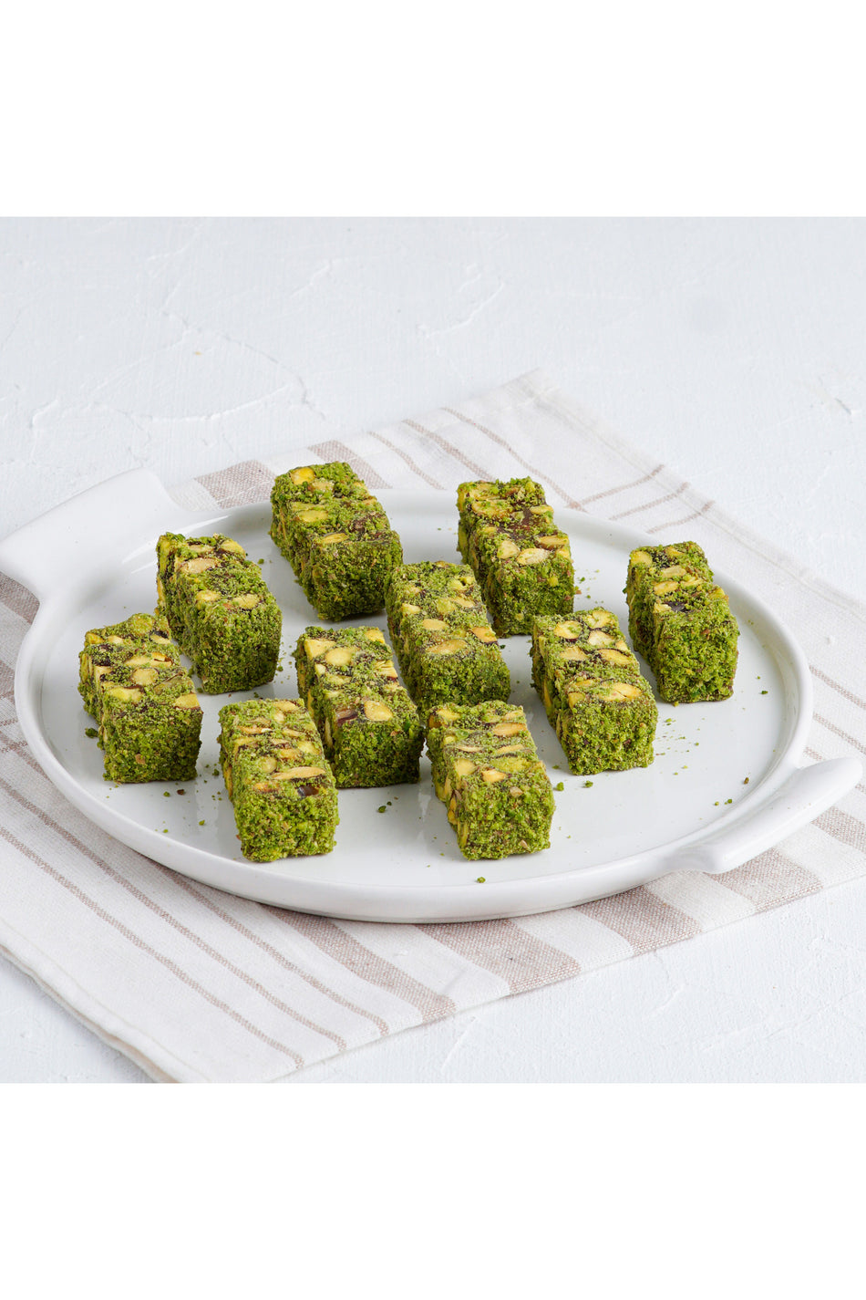 BULUTLAR KURUYEMIS Pistachio Pomegranate Flavored oscar Turkish Delight kg 500 g - MALLTURK