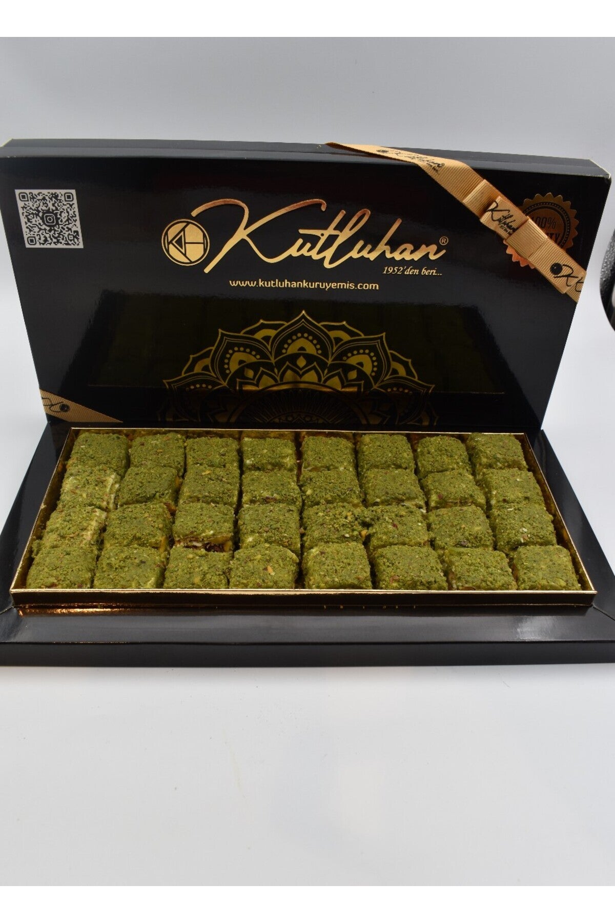 Kutluhan Pistachio Chocolate baklava Turkish Delight 800 g - MALLTURK